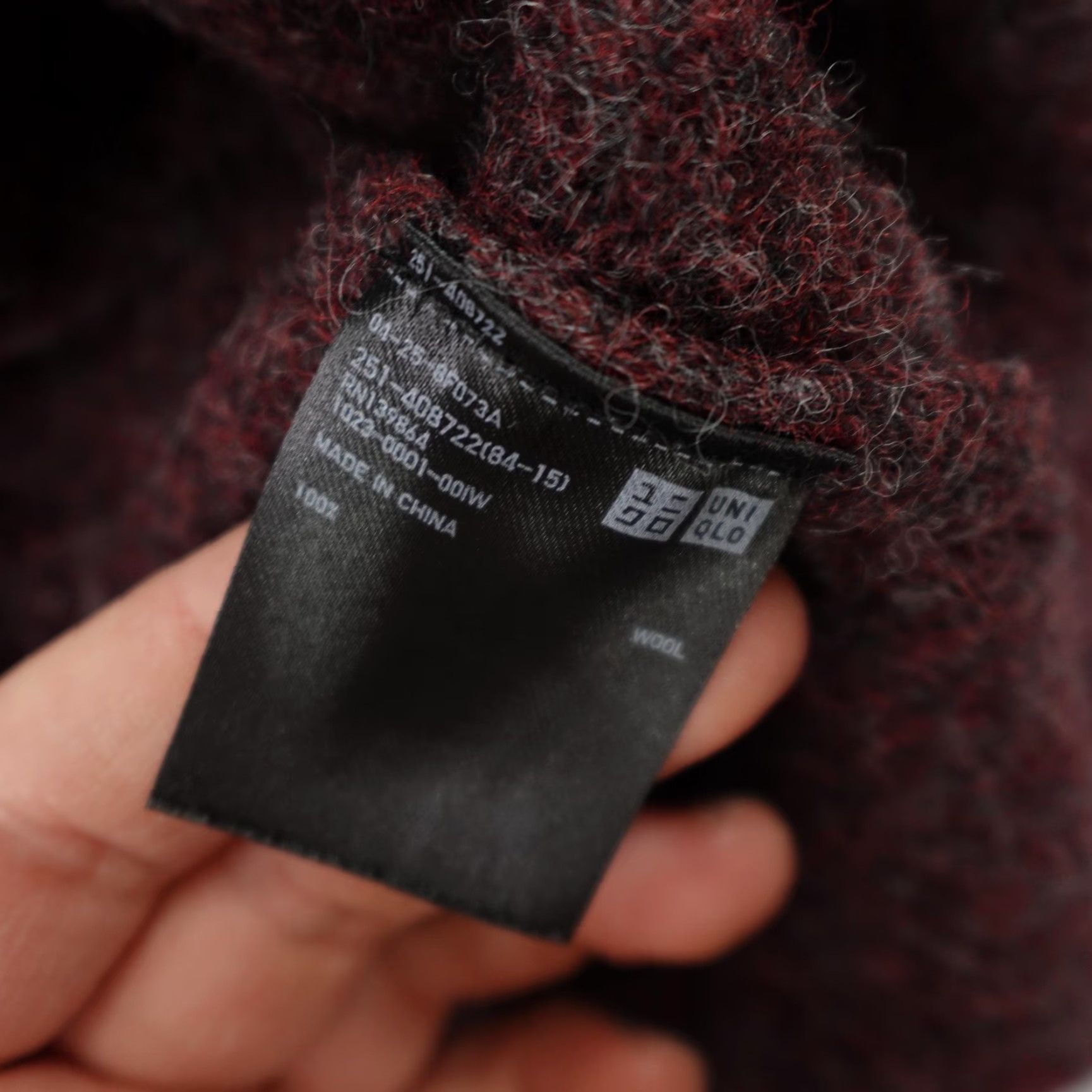 Uniqlo Uniqlo Sweater Womens Small Long Burgundy Red Cardigan Hooded Wool One Button Size S / US 4 / IT 40 - 4 Thumbnail