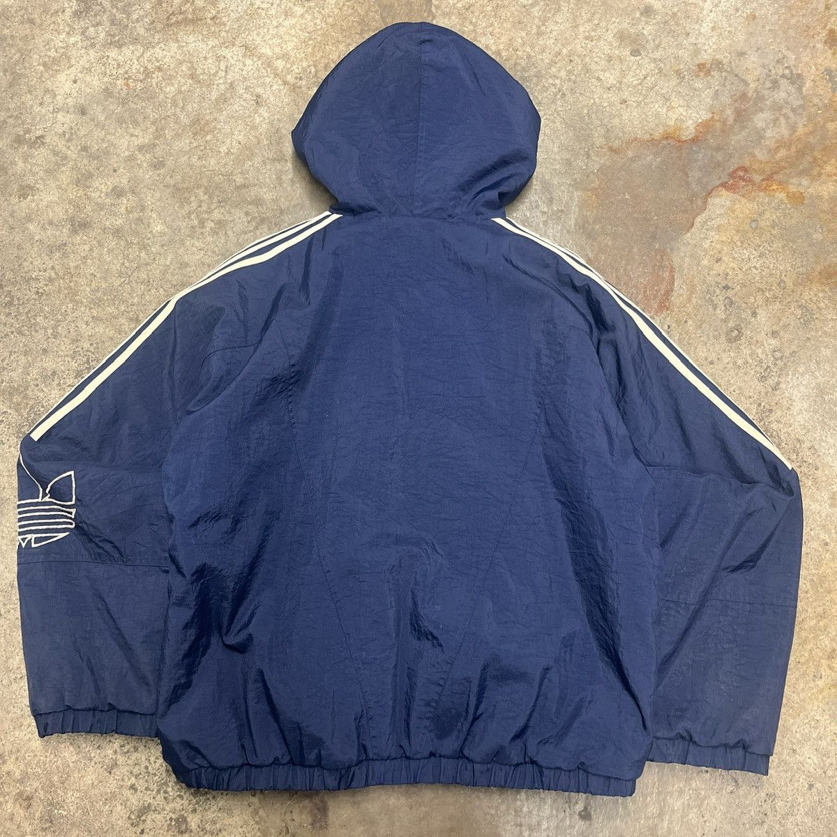 Adidas Vintage Adidas Windbreaker Jacket Mens Large Navy Puffer Size US L / EU 52-54 / 3 - 2 Thumbnail