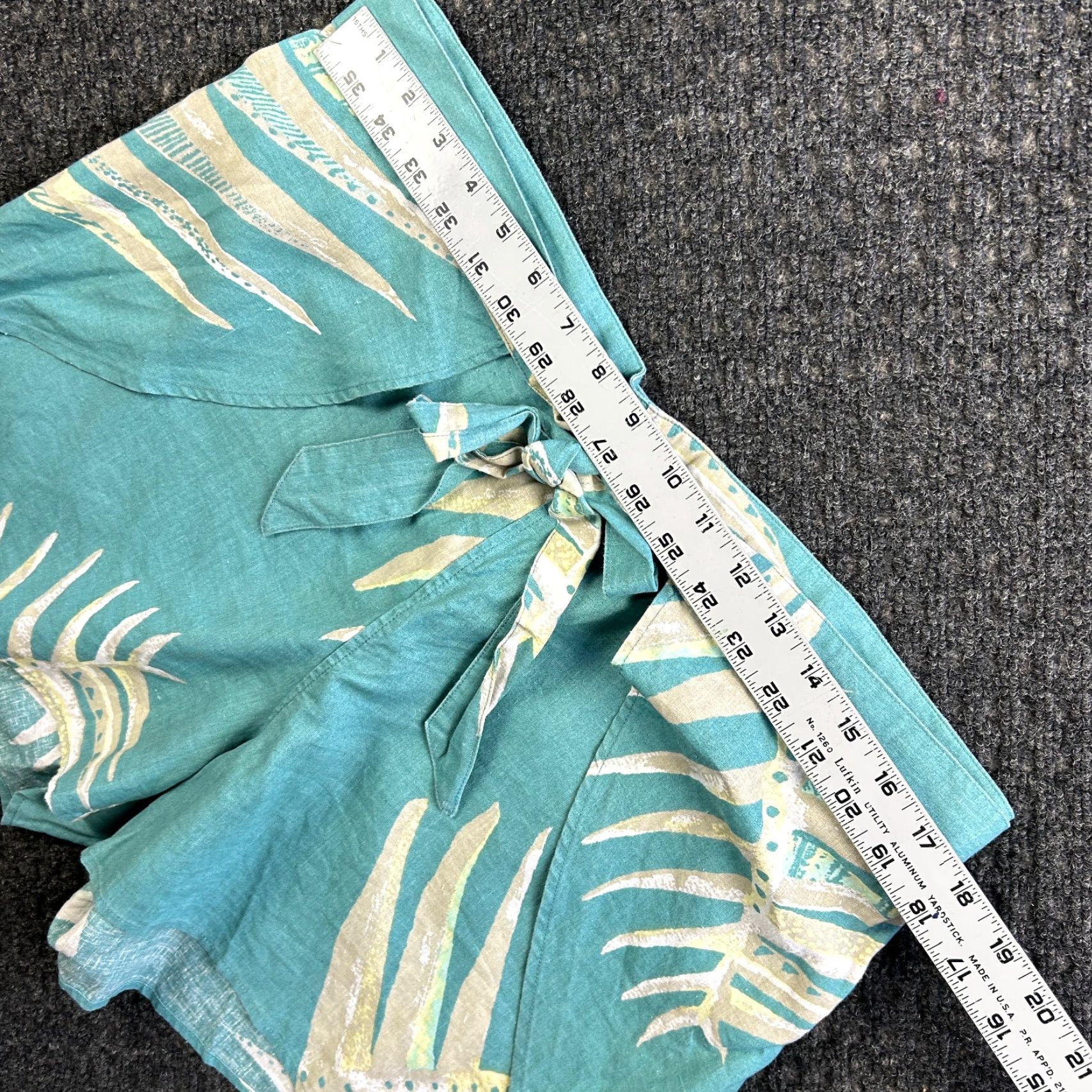 Patagonia Patagonia Women’s Garden Island Shorts XL Hemp Blend Palms Green Floral Beach Tropical Aloha Classic Beachwear Womens XL Green Size 40" / US 18 - 4 Thumbnail