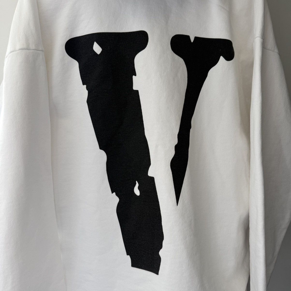 Vlone Friends Pin Up Hoodie Size US M / EU 48-50 / 2 - 4 Thumbnail