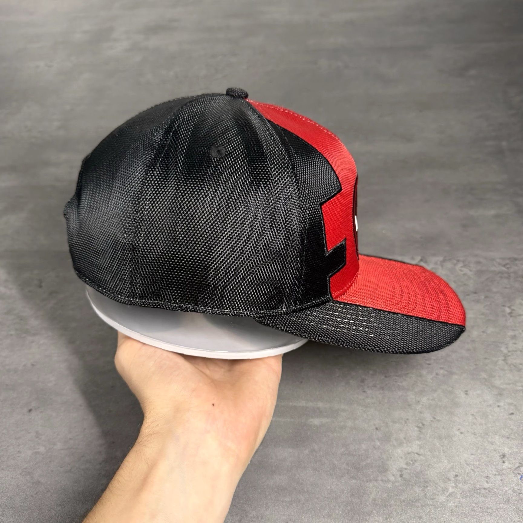 Vintage VINTAGE Marvel Deadpool SnapBack Hat Black Red Superhero Movie Promo Cap Big Logo Patch Size ONE SIZE - 4 Thumbnail