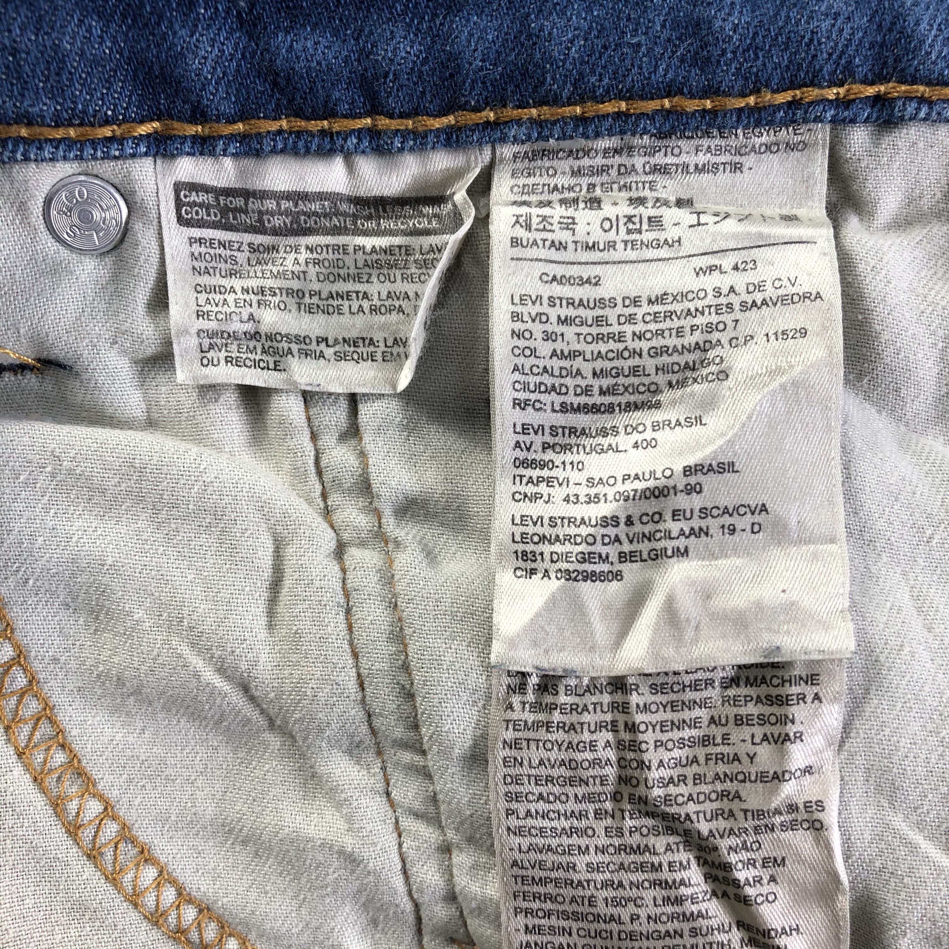 Levi's Vintage Blue Wash Levis 541 Jeans-J4527 Size US 41 - 11 Thumbnail