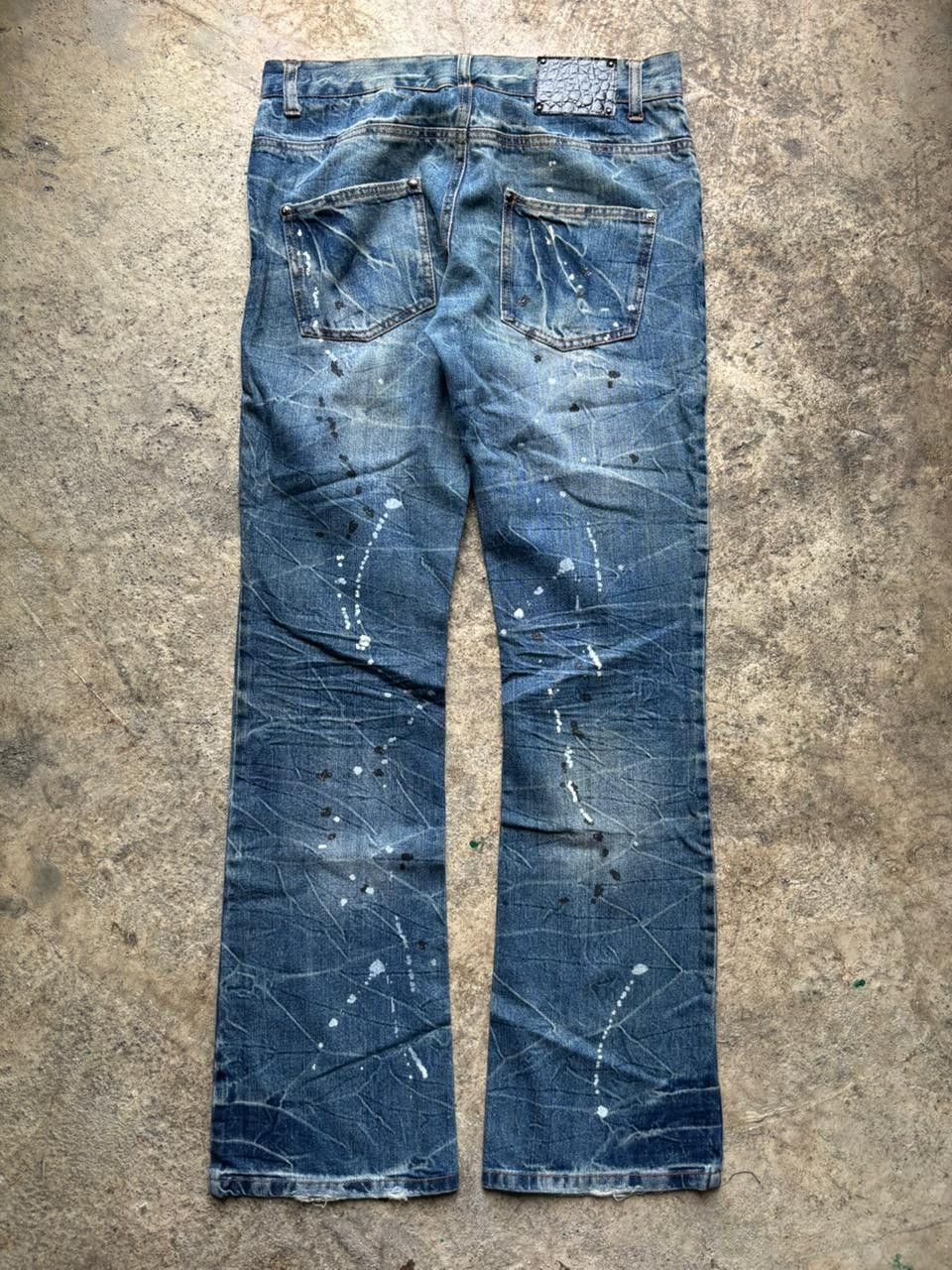 Japanese Brand 2000s Lowbox Paint Splatter Distressed Bootcut Jeans Size US 30 / EU 46 - 7 Thumbnail