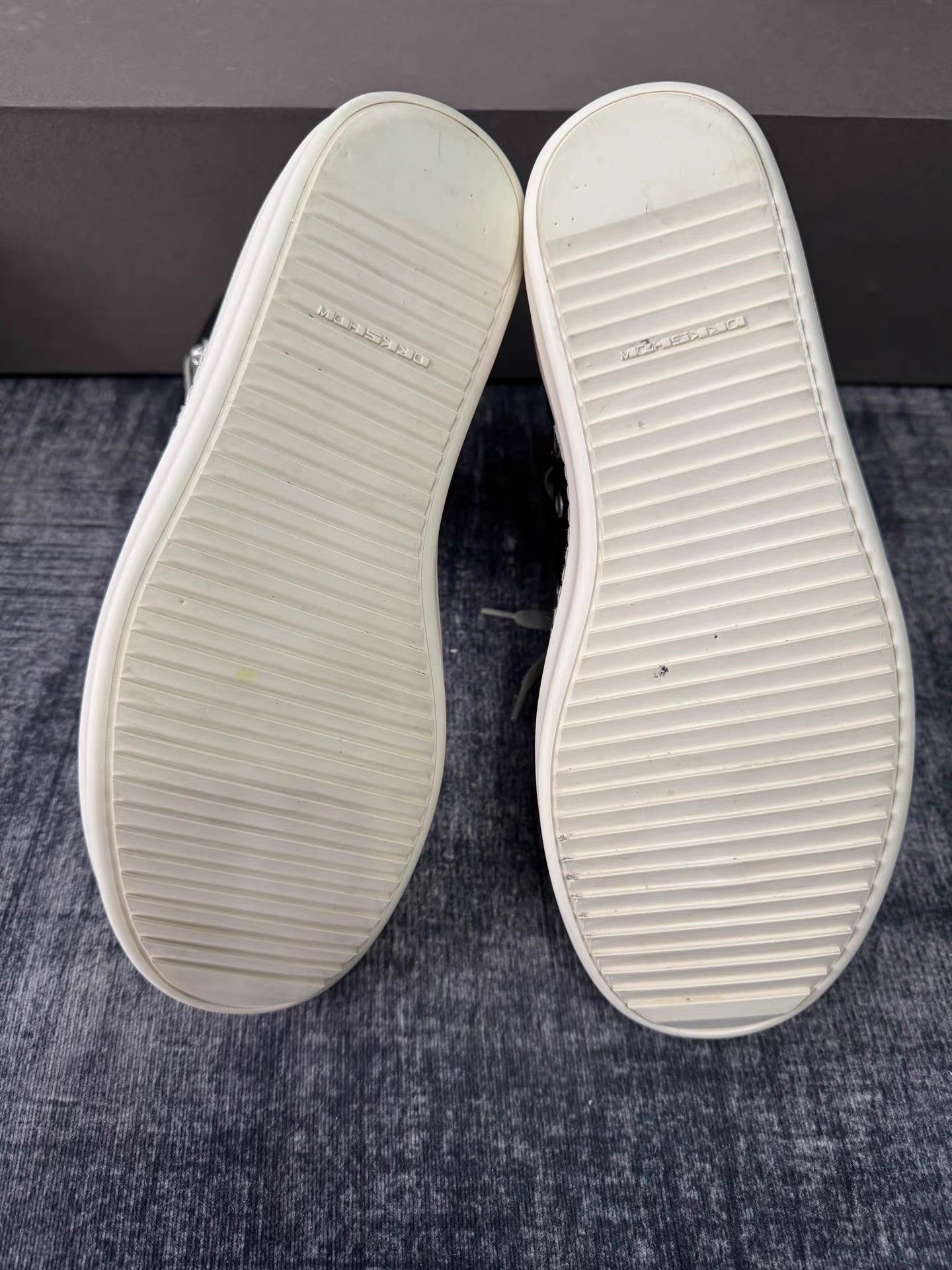 Rick Owens Rick Owens DRKSHDW Pentagram Lace Big Converse Sneakers Size US 9.5 / EU 42-43 - 5 Thumbnail