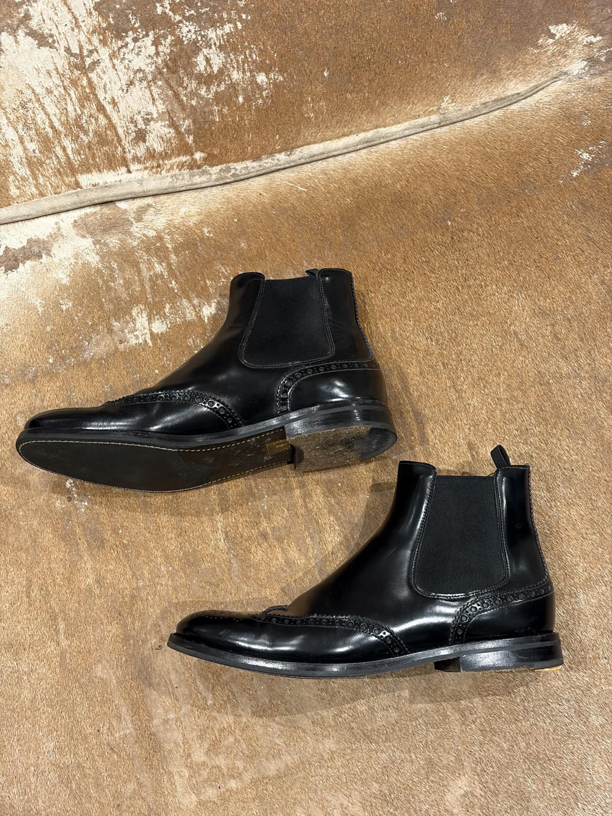 Church's Church’s Ketsby Chelsea Boots, Current Season Size US 9 / IT 39 - 2 Thumbnail