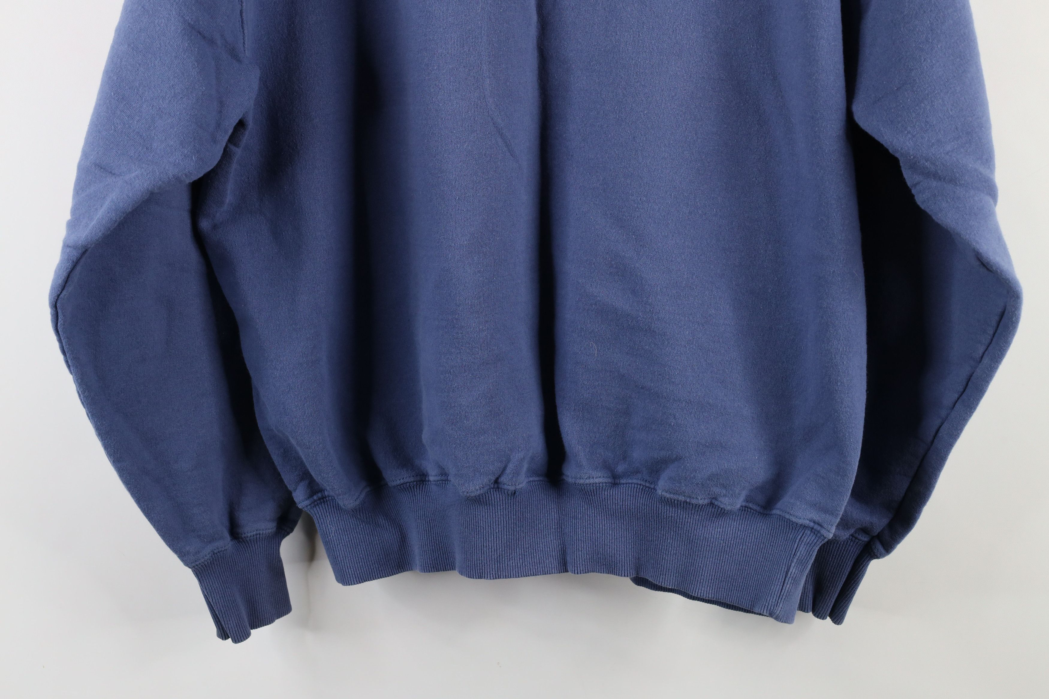 Vintage Vintage 90s Streetwear Blank Crewneck Sweatshirt Periwinkle Size US L / EU 52-54 / 3 - 11 Thumbnail