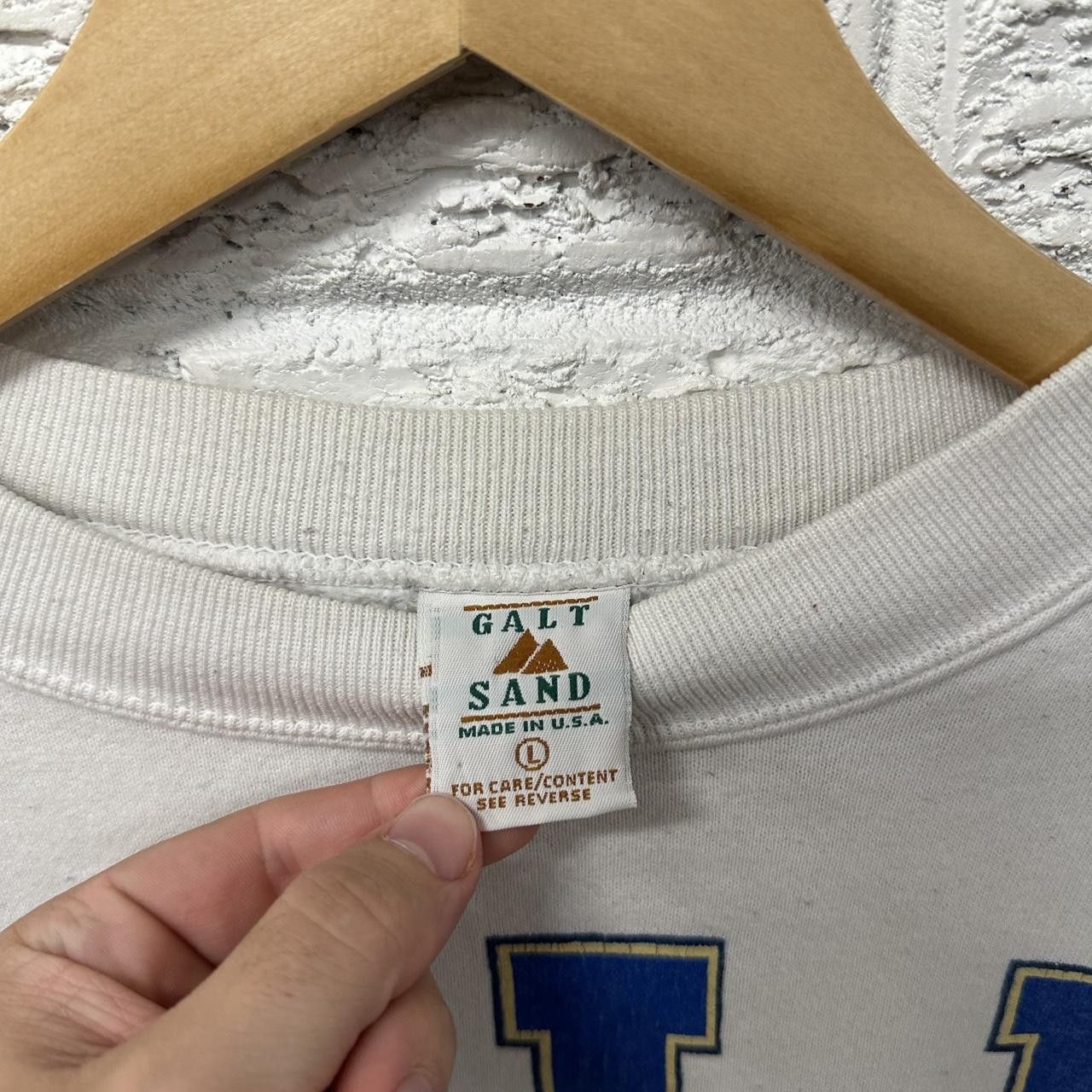 Vintage Vintage Yale University Sweatshirt Large Size US L / EU 52-54 / 3 - 4 Thumbnail