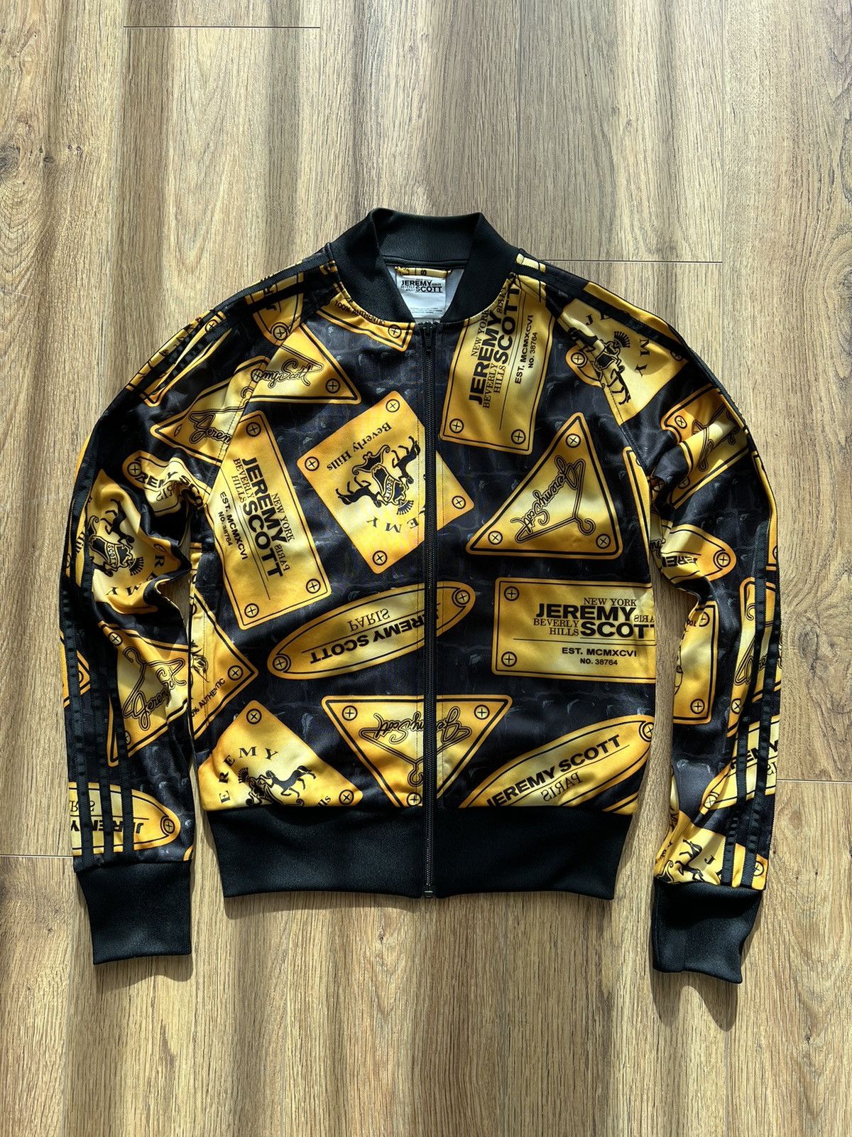 image of 1000$ Adidas Originals Obyo Jeremy Scott Plaque Kingsman in Black, Men's (Size XS)