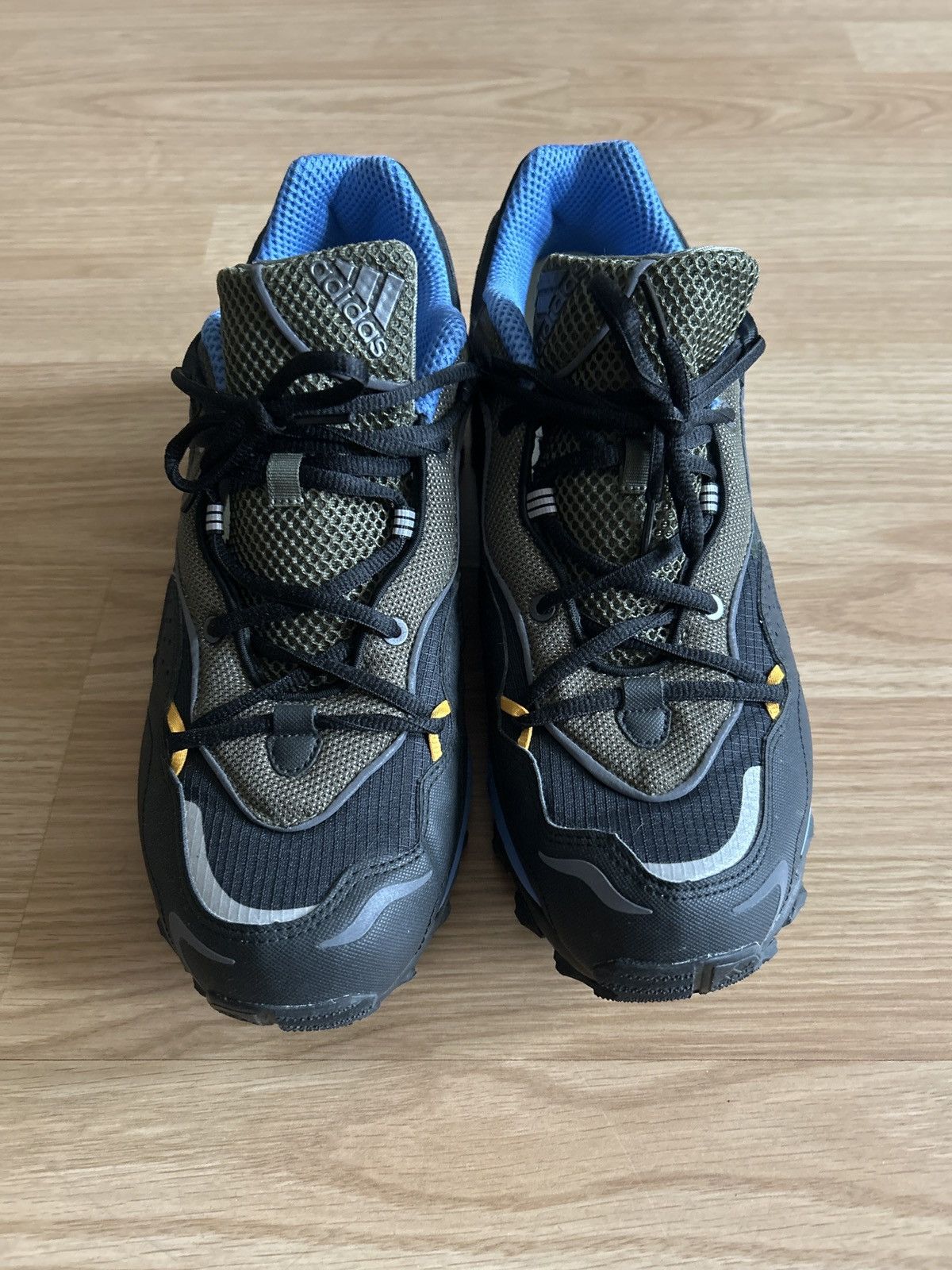 Adidas Adidas Response Hoverturf Size US 12 / EU 45 - 3 Thumbnail
