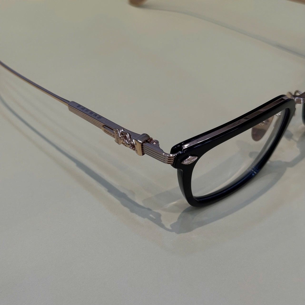 Chrome Hearts CHROME HEARTS OVERPOKED BLACK PLASTIC/GOLD PLATED Size ONE SIZE - 3 Thumbnail