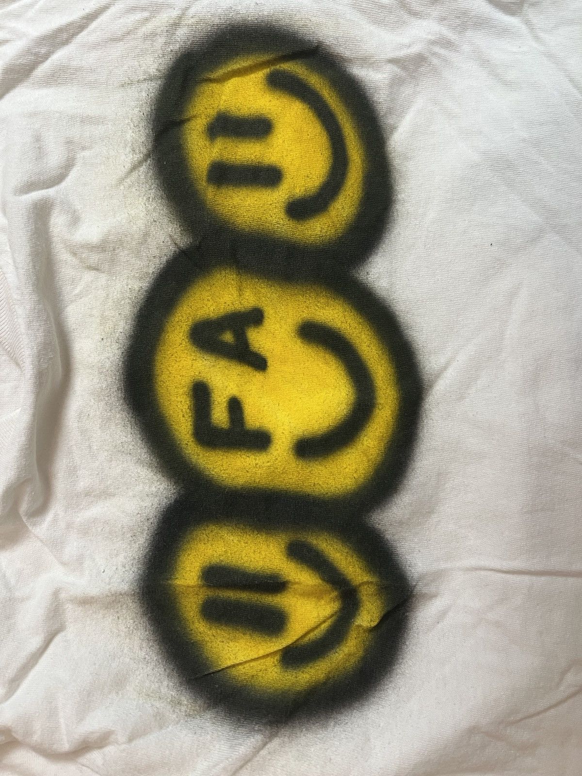 Other Graphic tee smiley face Size US S / EU 44-46 / 1 - 2 Thumbnail