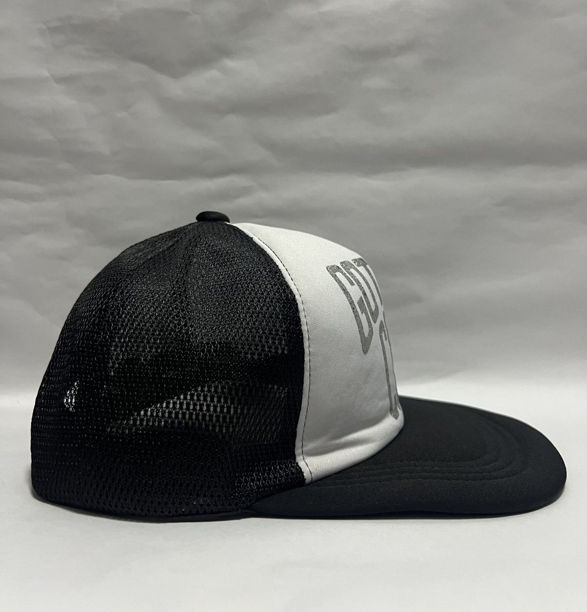 Number (N)ine Number (N)ine - Gotham City Trucker Hat Black/White Size ONE SIZE - 3 Thumbnail