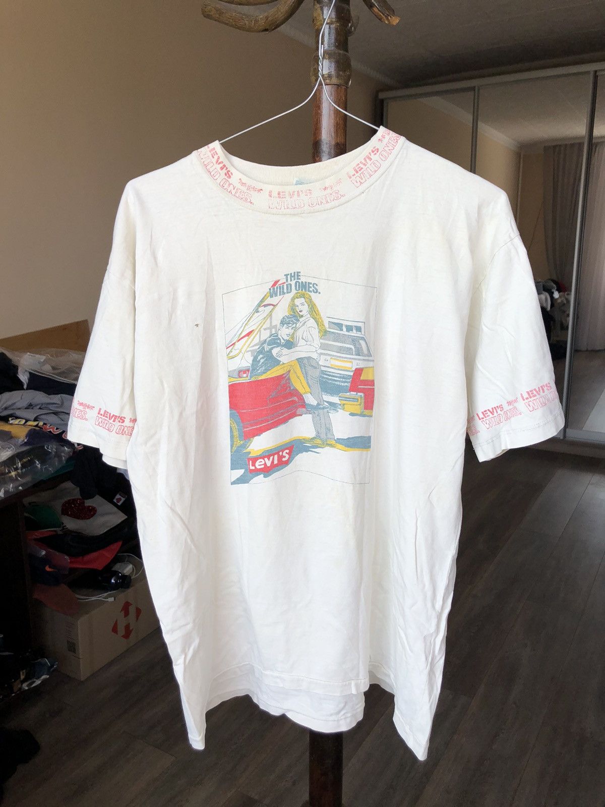 Levi's × Vintage Vintage Levi’s made in Hong Kong tee t-shirt Size US L / EU 52-54 / 3 - 7 Thumbnail