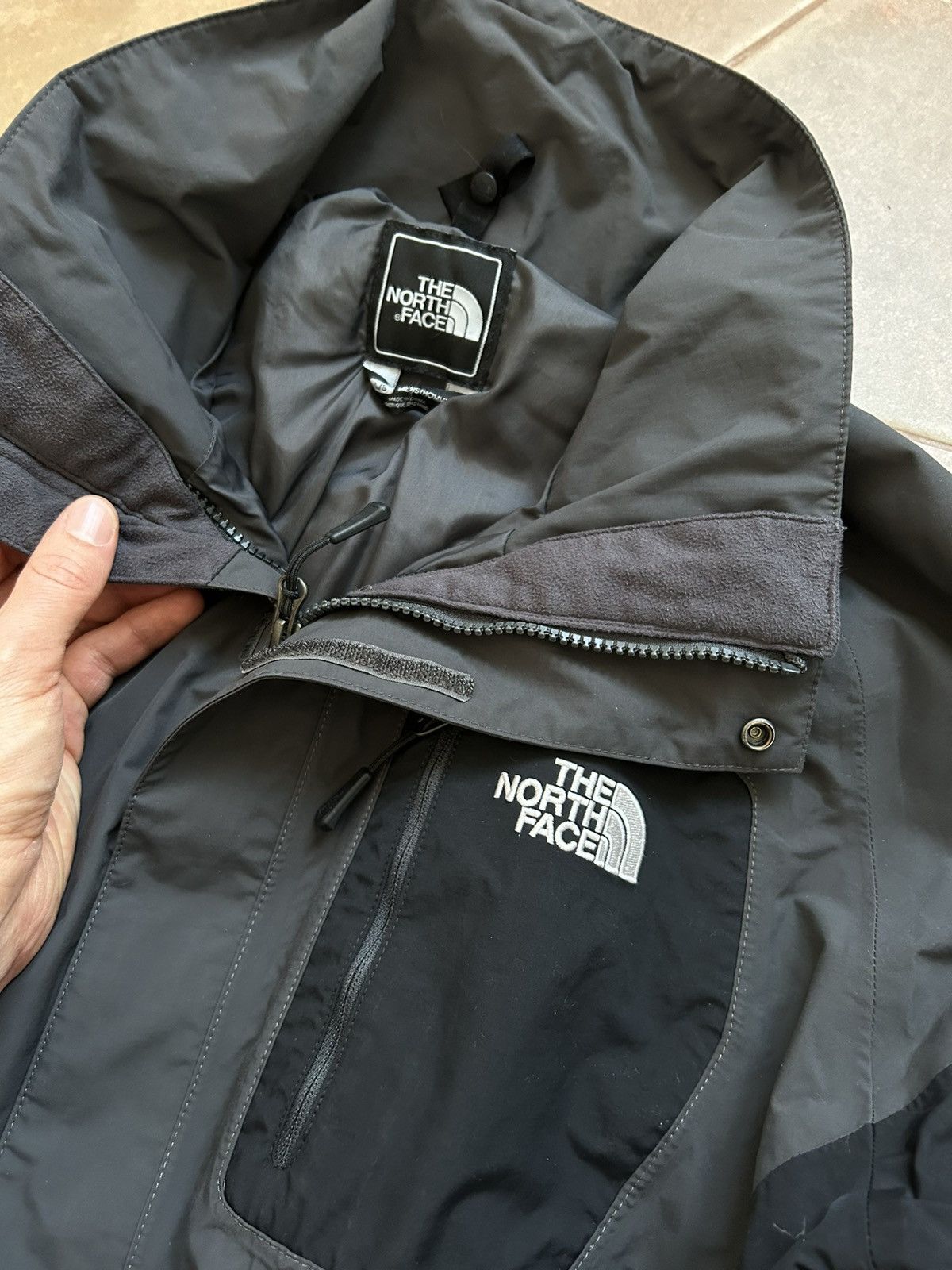 The North Face VINTAGE THE NORTH FACE HYVENT JACKET Size US L / EU 52-54 / 3 - 5 Thumbnail