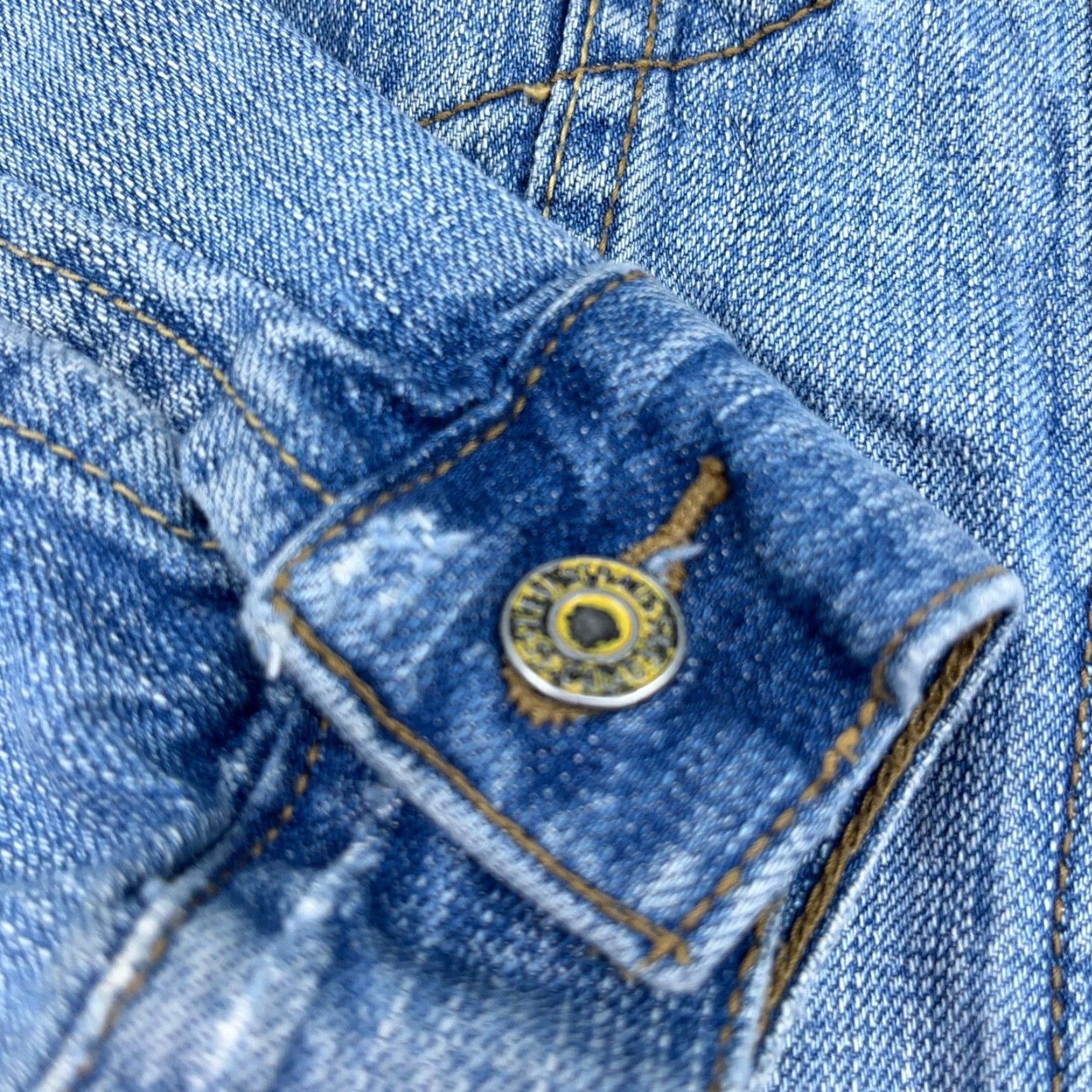 Levi's VINTAGE Levi's Denim Jacket Men M Med Wash Y2K Faded Trucker Retro 70507 Size US M / EU 48-50 / 2 - 4 Thumbnail