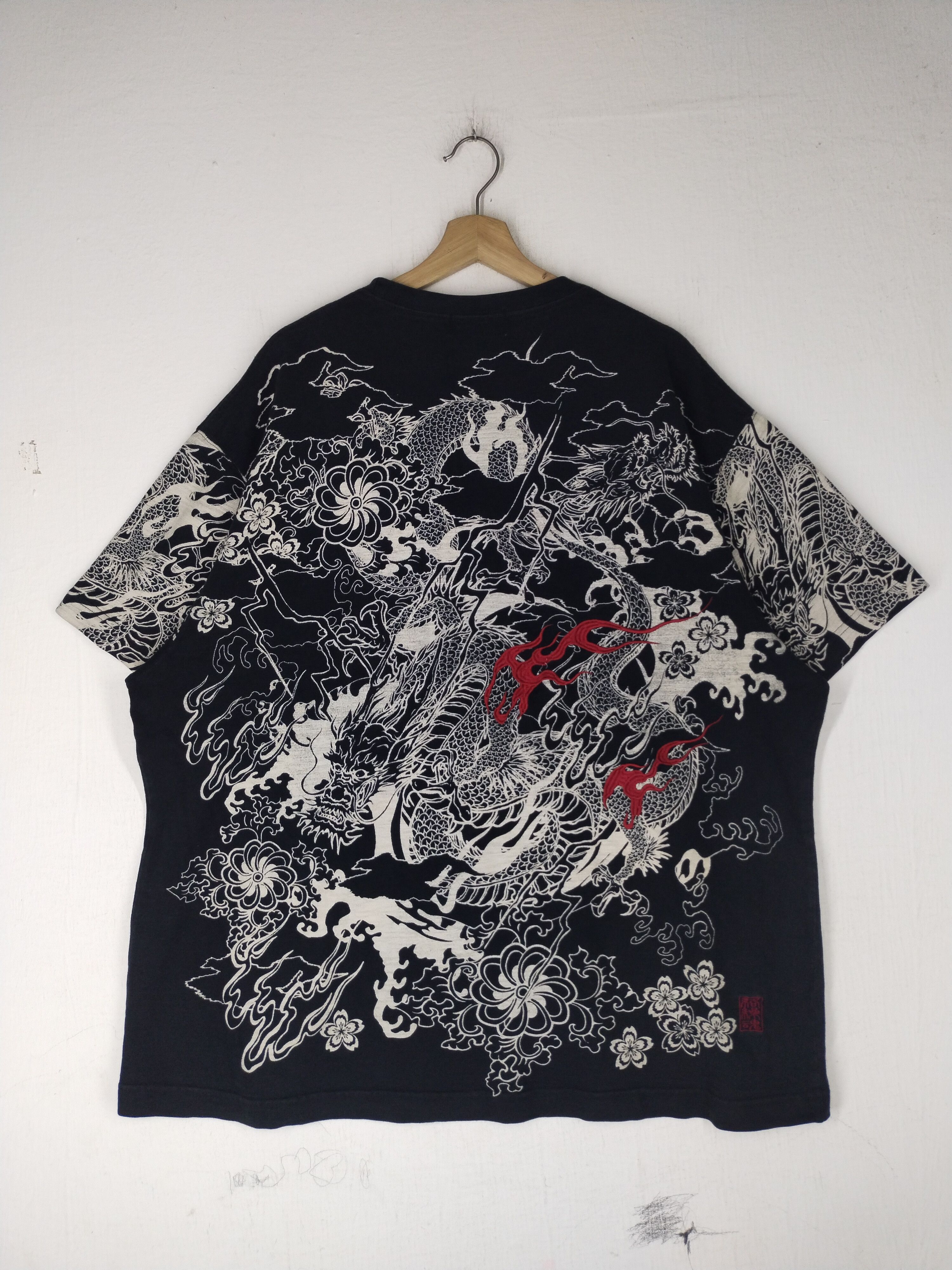 Karakuri Tamashii Rare Vintage Sukajan Dragon Overprint Karakuri Tamashi Tee Size US XL / EU 56 / 4 - 8 Thumbnail