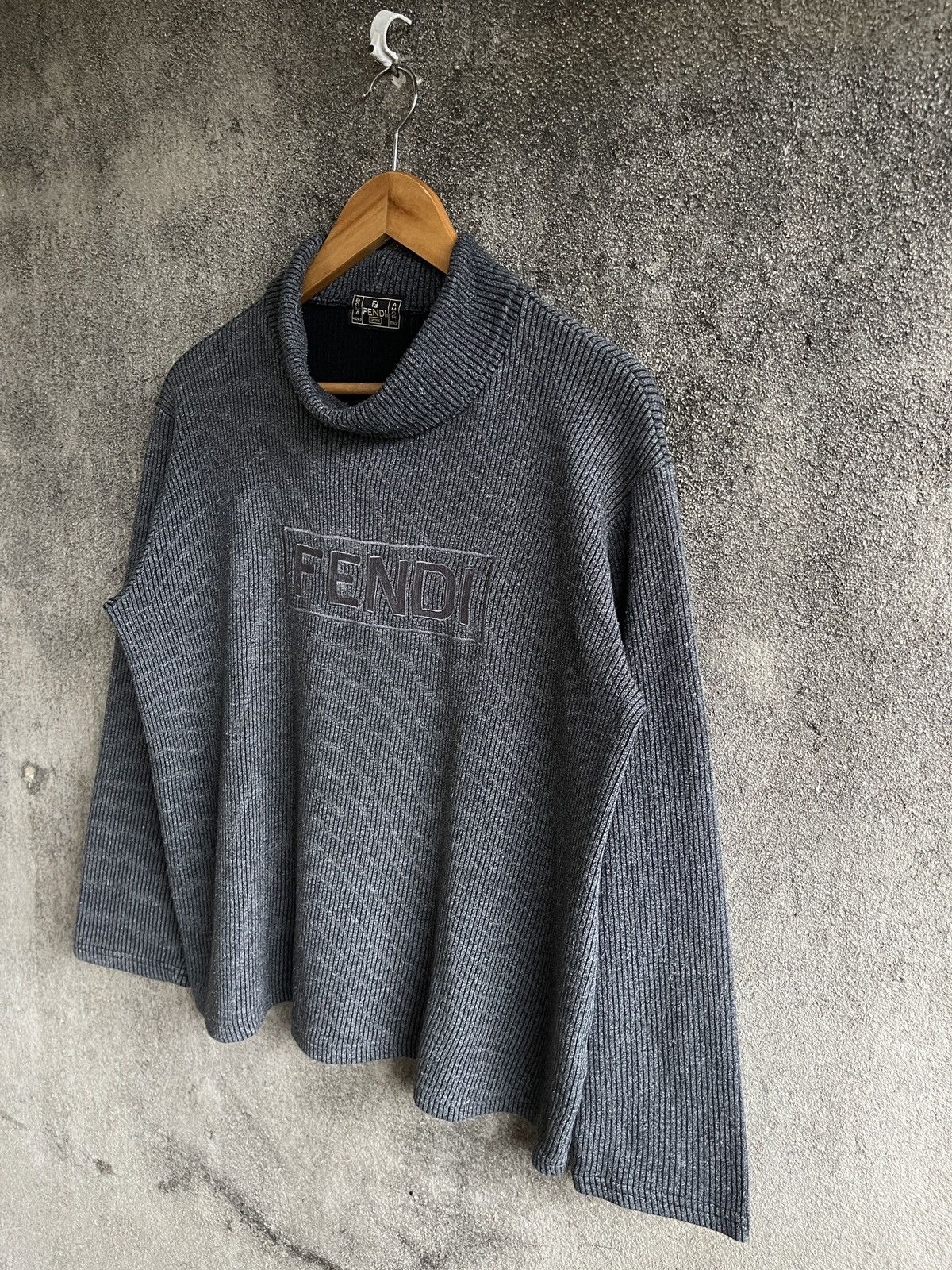 Fendi Vintage 90s🔥FENDI🔥Embroidered Logo Turtle Neck L/S Tee Size US M / EU 48-50 / 2 - 3 Thumbnail