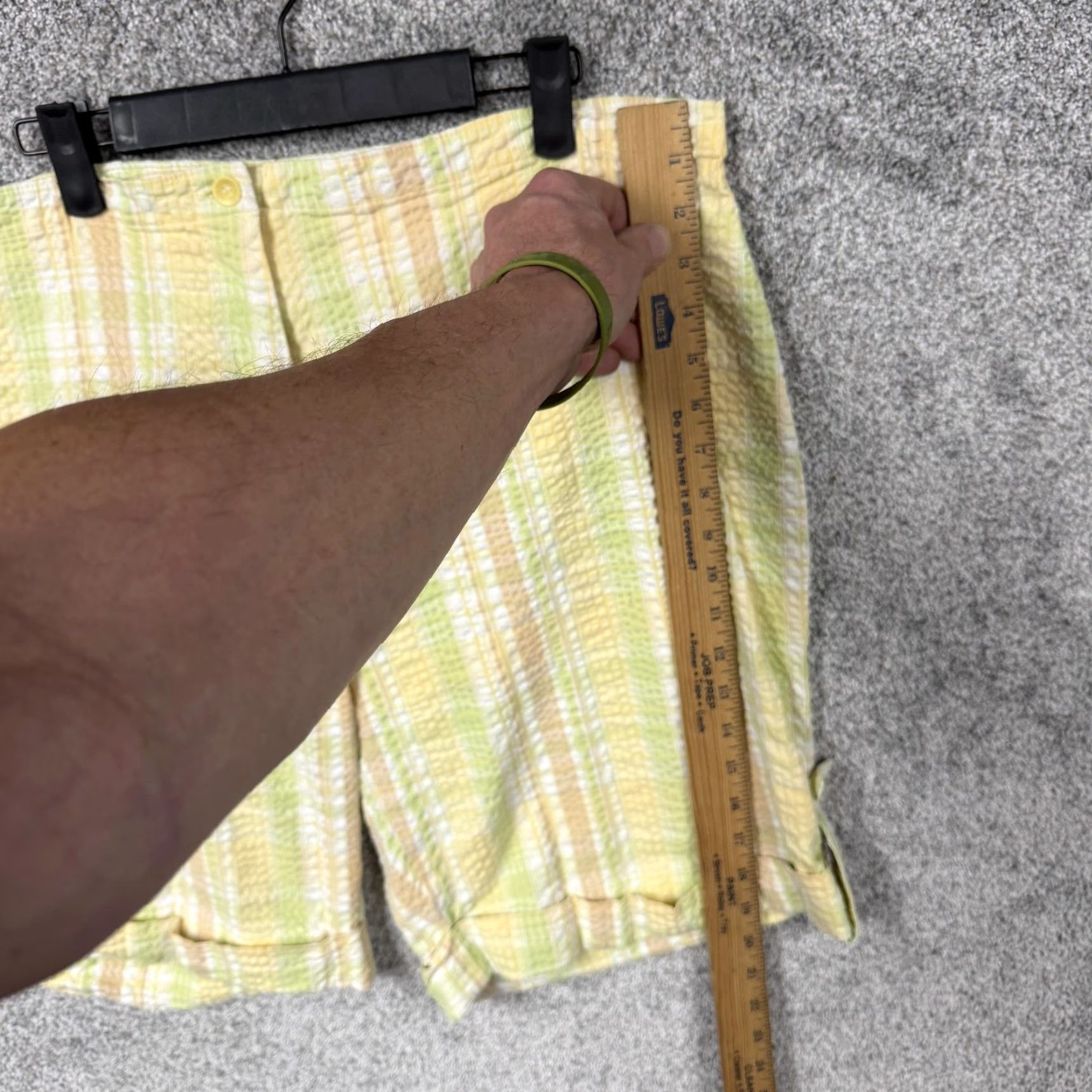 Denim & Co. Denim & Co Bermuda Shorts Womens 1X Plus Yellow Plaid Seersucker Summer Casual Preppy Seersucker Bermuda Shorts 1X Womens Yellow plaid Size 40" / US 18 - 3 Thumbnail