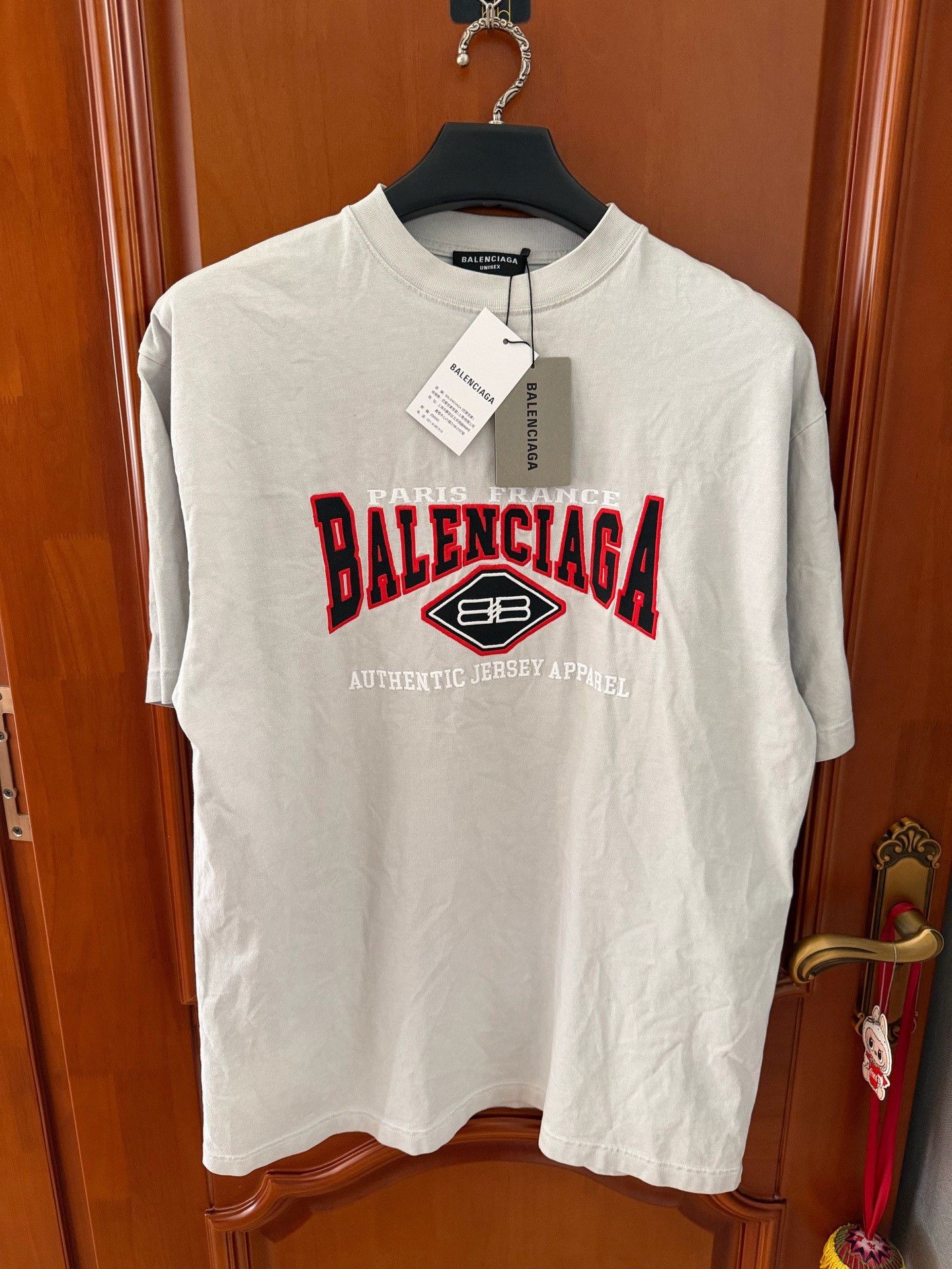 Balenciaga Balenciaga Batwing Short Sleeve T-Shirt Size XXS / US 00 / IT 34 - 1 Thumbnail