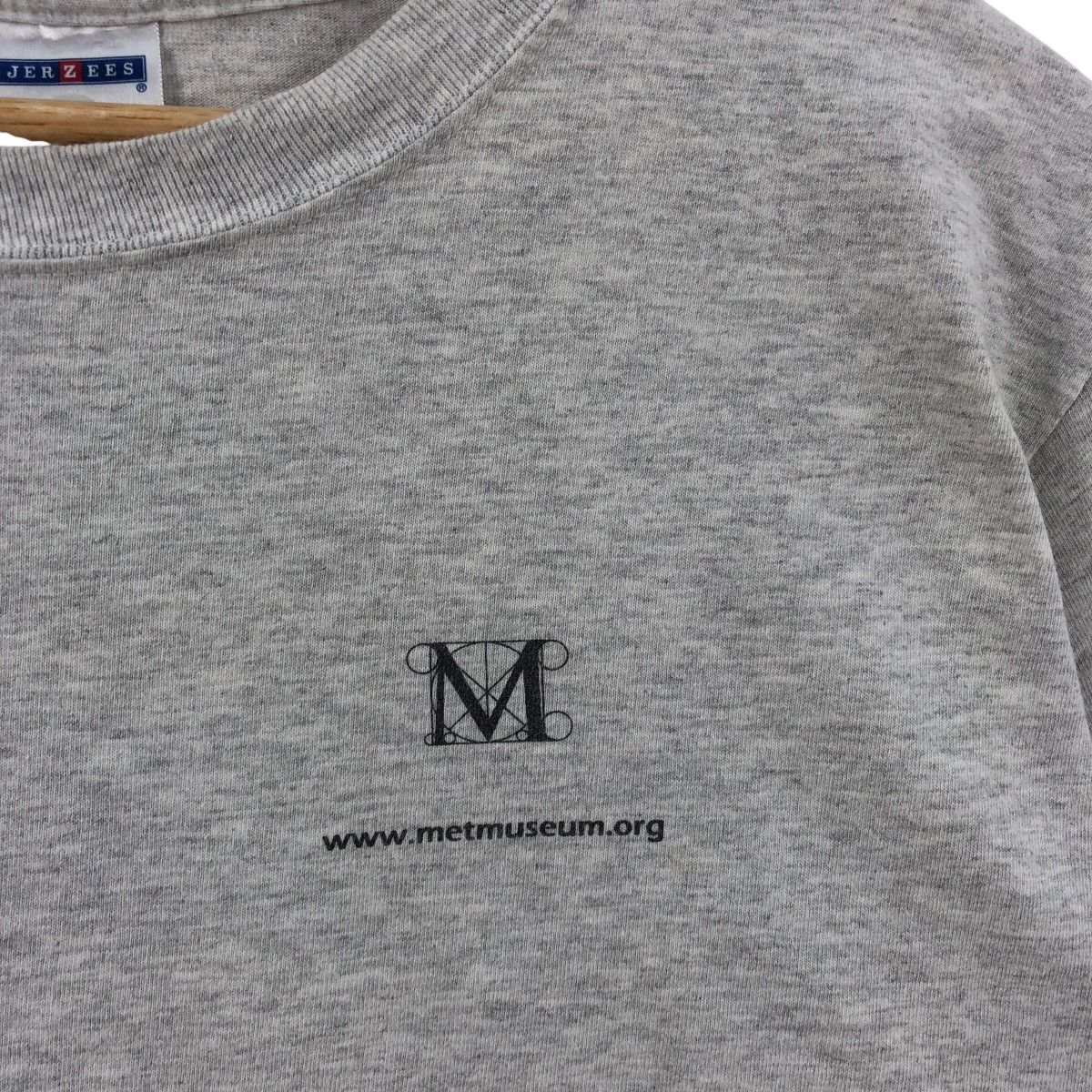 Vintage Vintage 90s The METROPOLITAN MUSEUM Of ART T-Shirt Size US M / EU 48-50 / 2 - 5 Thumbnail