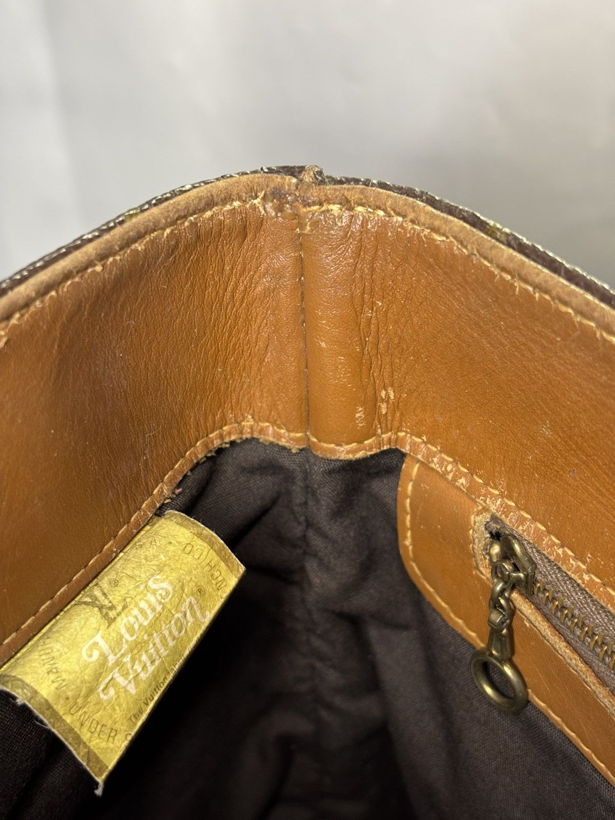 Louis Vuitton Vintage Louis Vuitton Bucket Size ONE SIZE - 21 Thumbnail