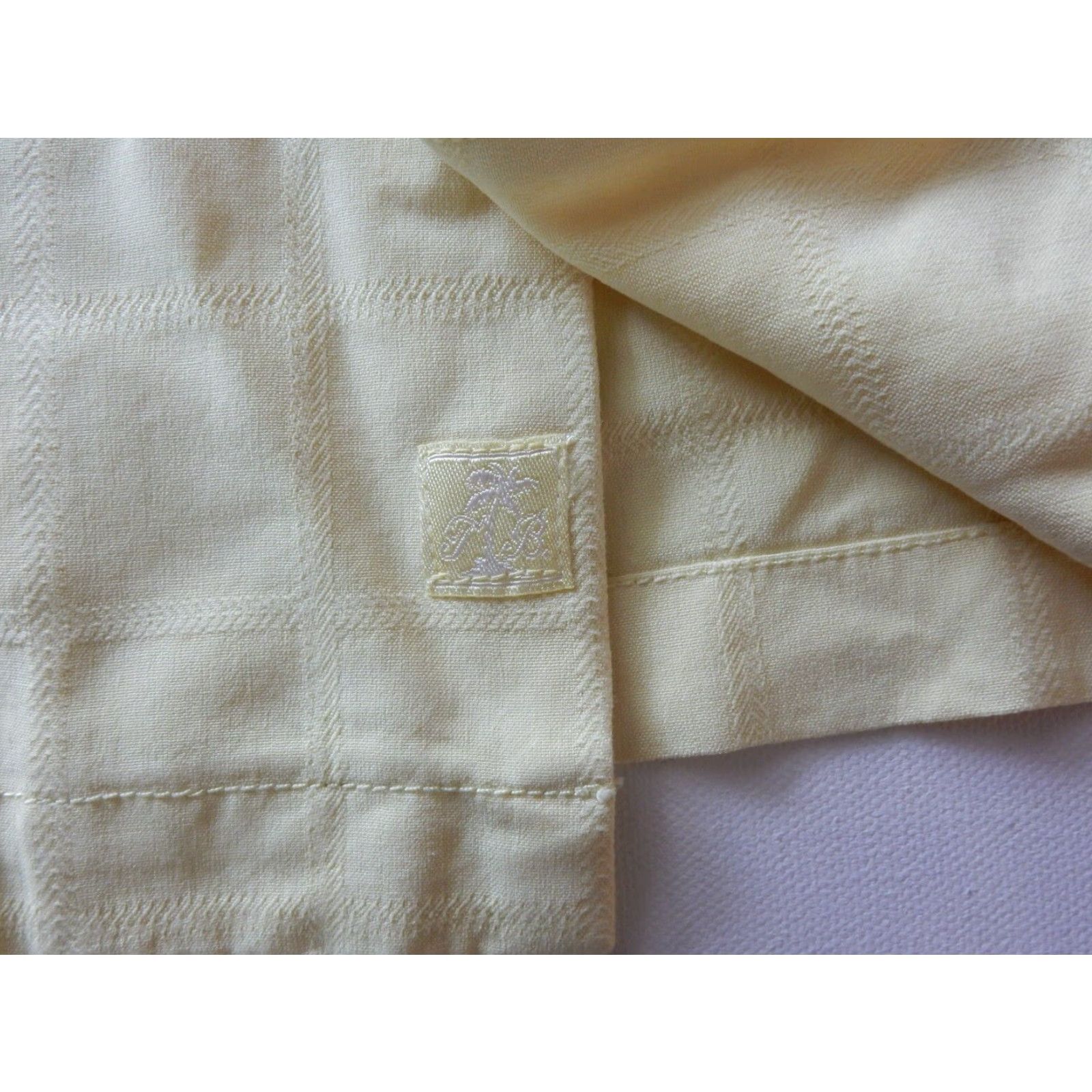 Tommy Bahama Tommy Bahama Silk Hawaiian Shirt Yellow Short Sleeve Adult Large Mens Size US L / EU 52-54 / 3 - 4 Thumbnail