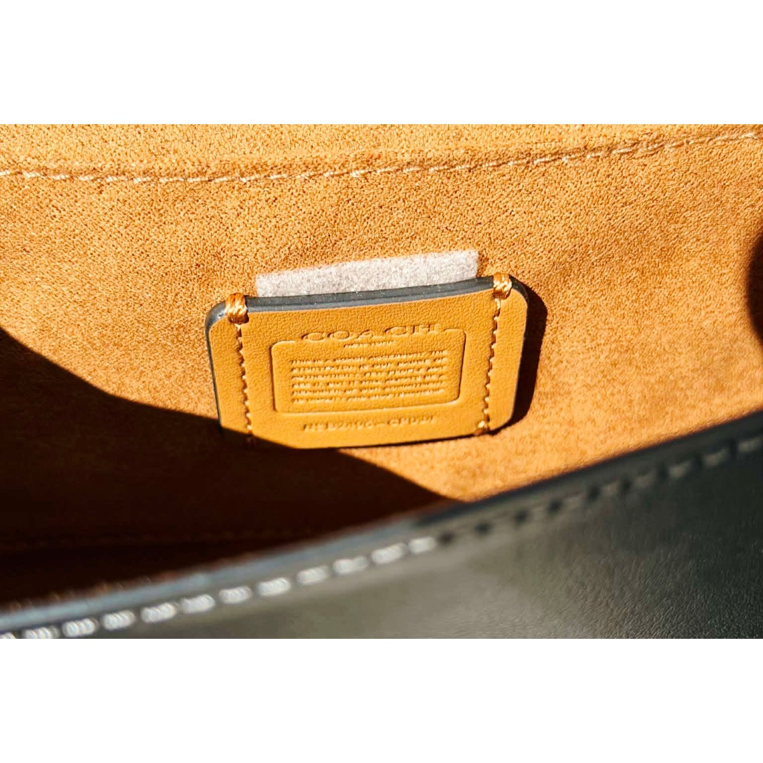 Coach ✨ NWT-Coach Small Flap Clutch Crossbody Bag in Black Leather Size ONE SIZE - 2 Thumbnail