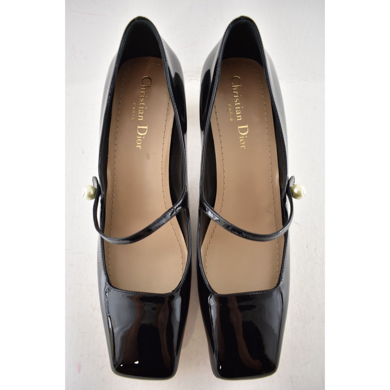 Dior Christian Dior Jolie Black Patent Maryjane Pearl Pump 39.5 Size US 9.5 / IT 39.5 - 13 Thumbnail