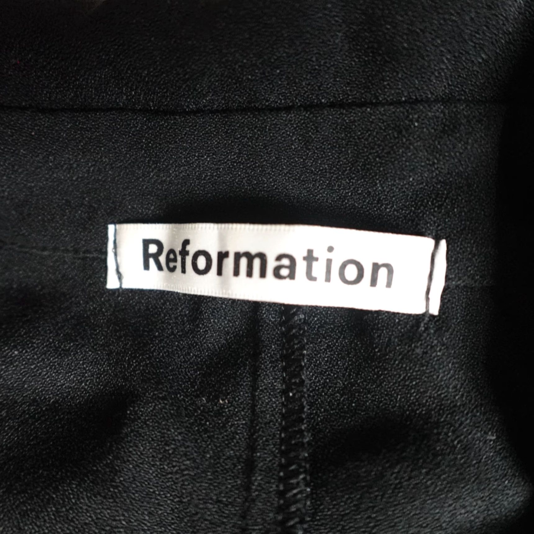 Reformation Reformation Womens Dress Shirt 10 Black Long Sleeve Button-Up Casual Pockets Womens (United States) Size L / US 10 / IT 46 - 2 Thumbnail