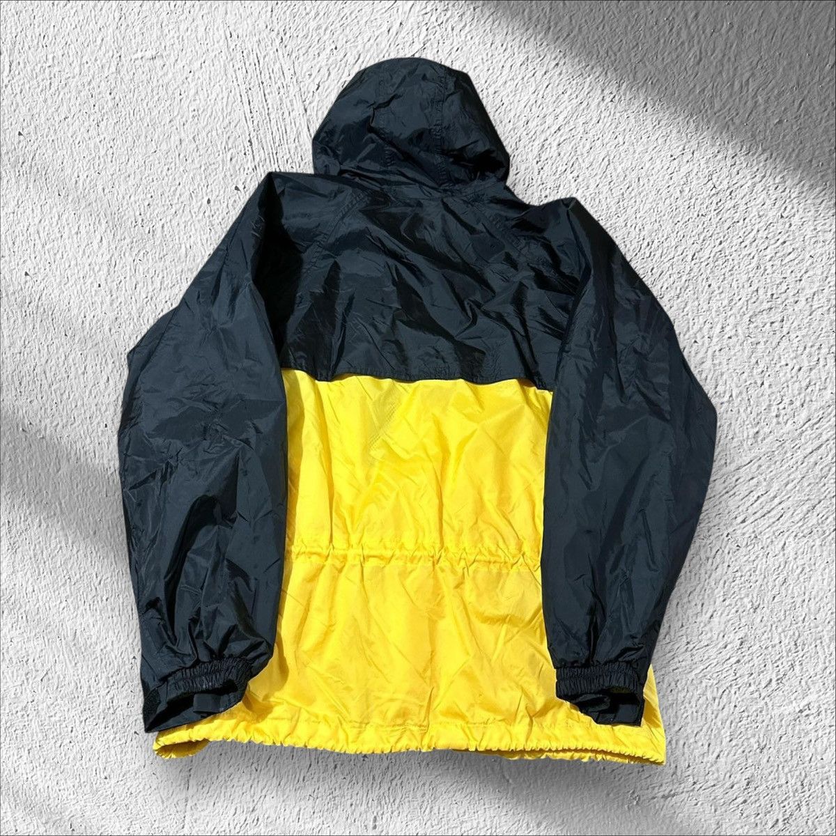 Helly Hansen helly hansen jacket men’s small yellow Black lightweight Size US S / EU 44-46 / 1 - 5 Thumbnail