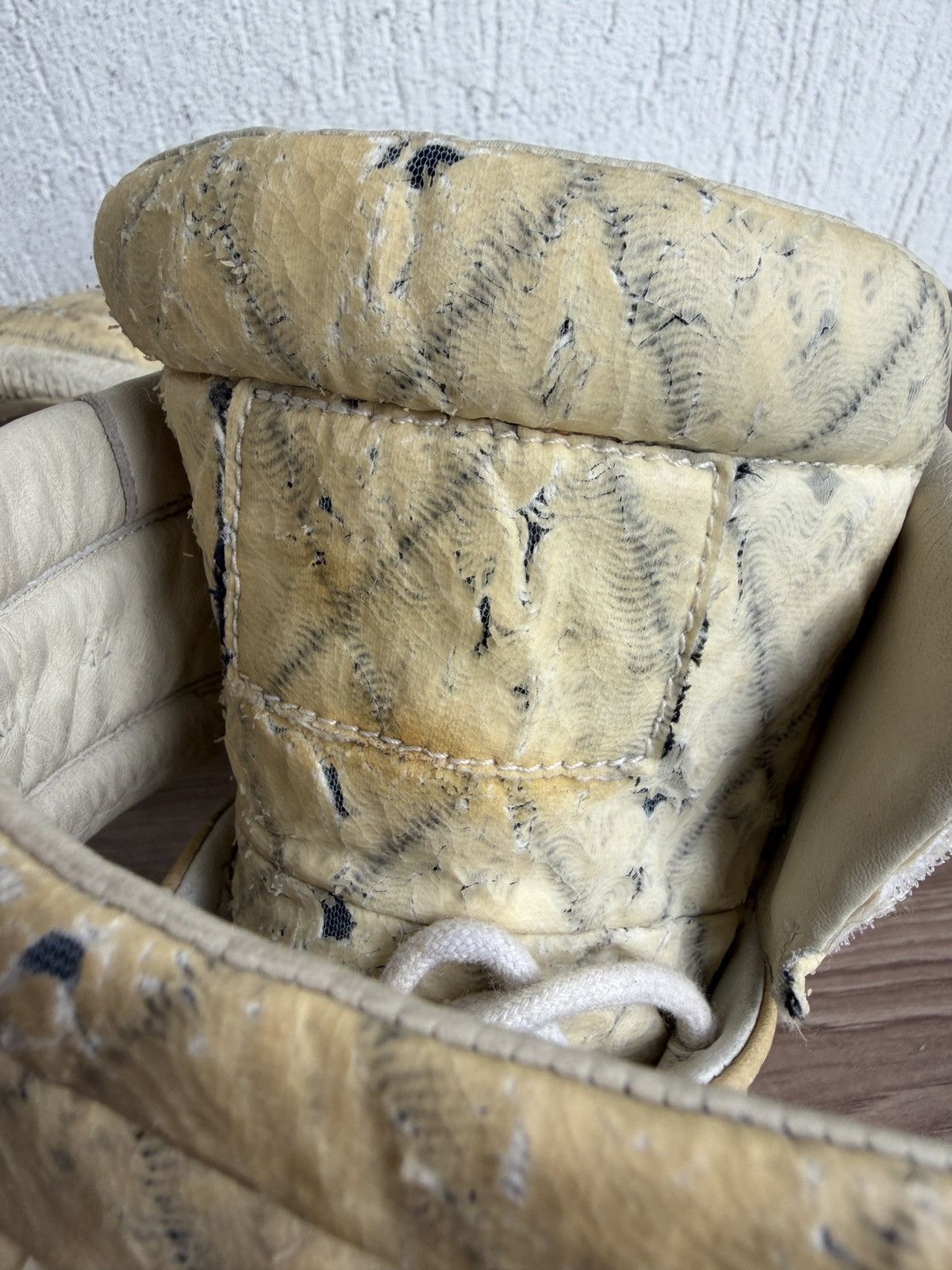 Maison Margiela 😮‍💨🔥Rare future trainers Size US 9 / EU 42 - 15 Thumbnail