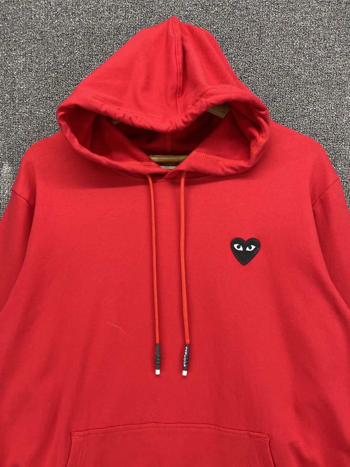 Comme des Garcons Vintage Comme Des Garçons Play Red Hoodie Sweatshirts Size M / US 6-8 / IT 42-44 - 9 Thumbnail
