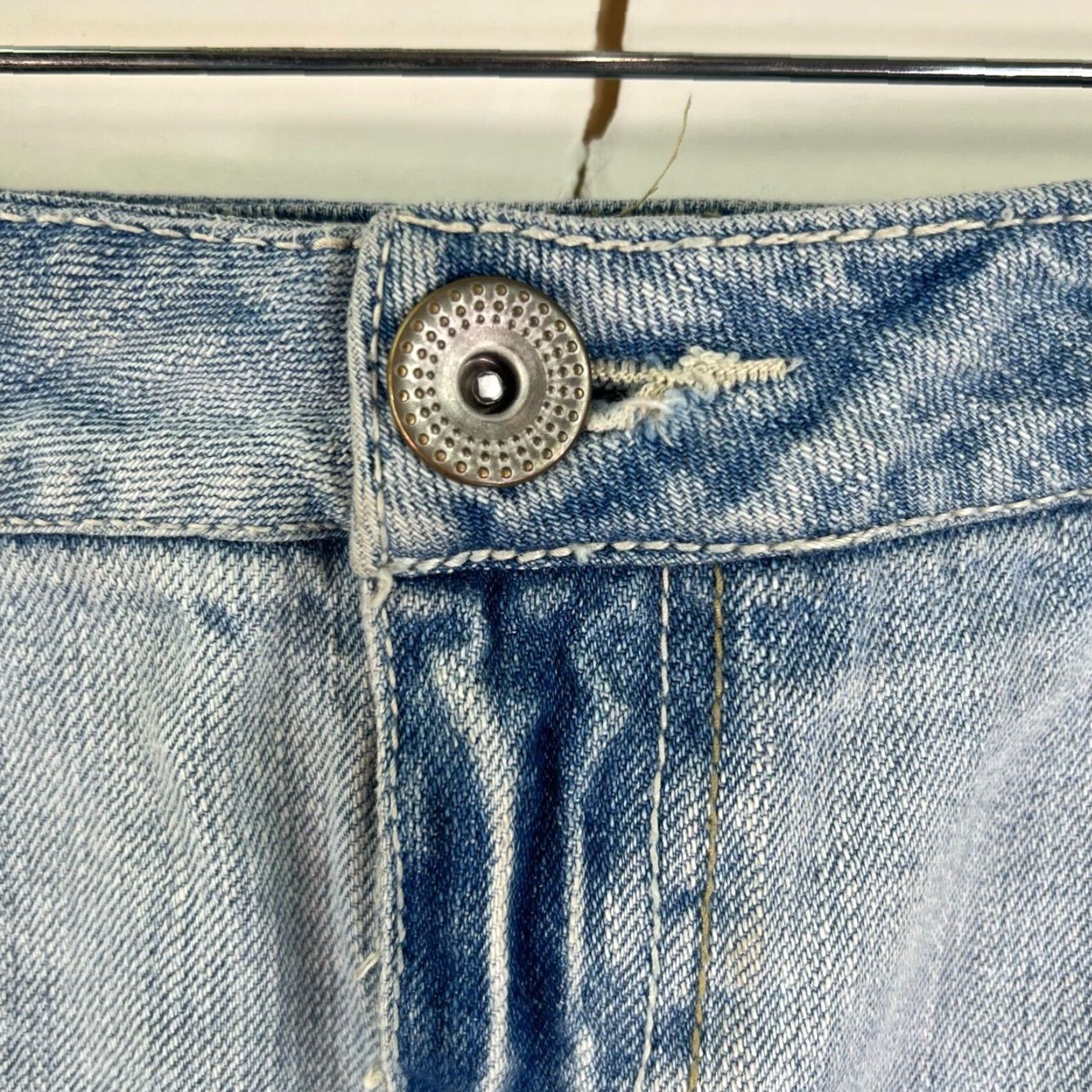 Denime Mudd Distressed Mini Skirt Womens Size 11 Blue Denim 90s Size 32" / US 10 / IT 46 - 2 Thumbnail