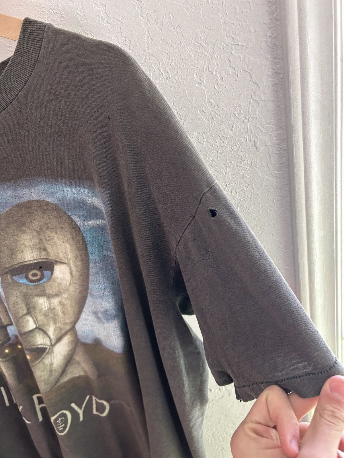 Pink Floyd 1994 pink floyd bell division tour tee Size US XL / EU 56 / 4 - 6 Thumbnail