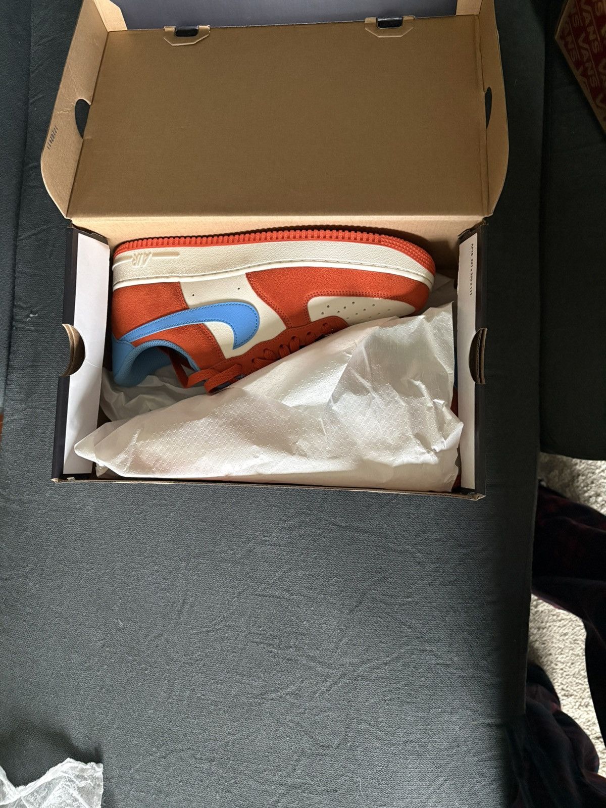 Nike Nike Air Force 1 '07 LV8 "Safety Orange University Blue" Size US 8 / EU 41 - 2 Thumbnail