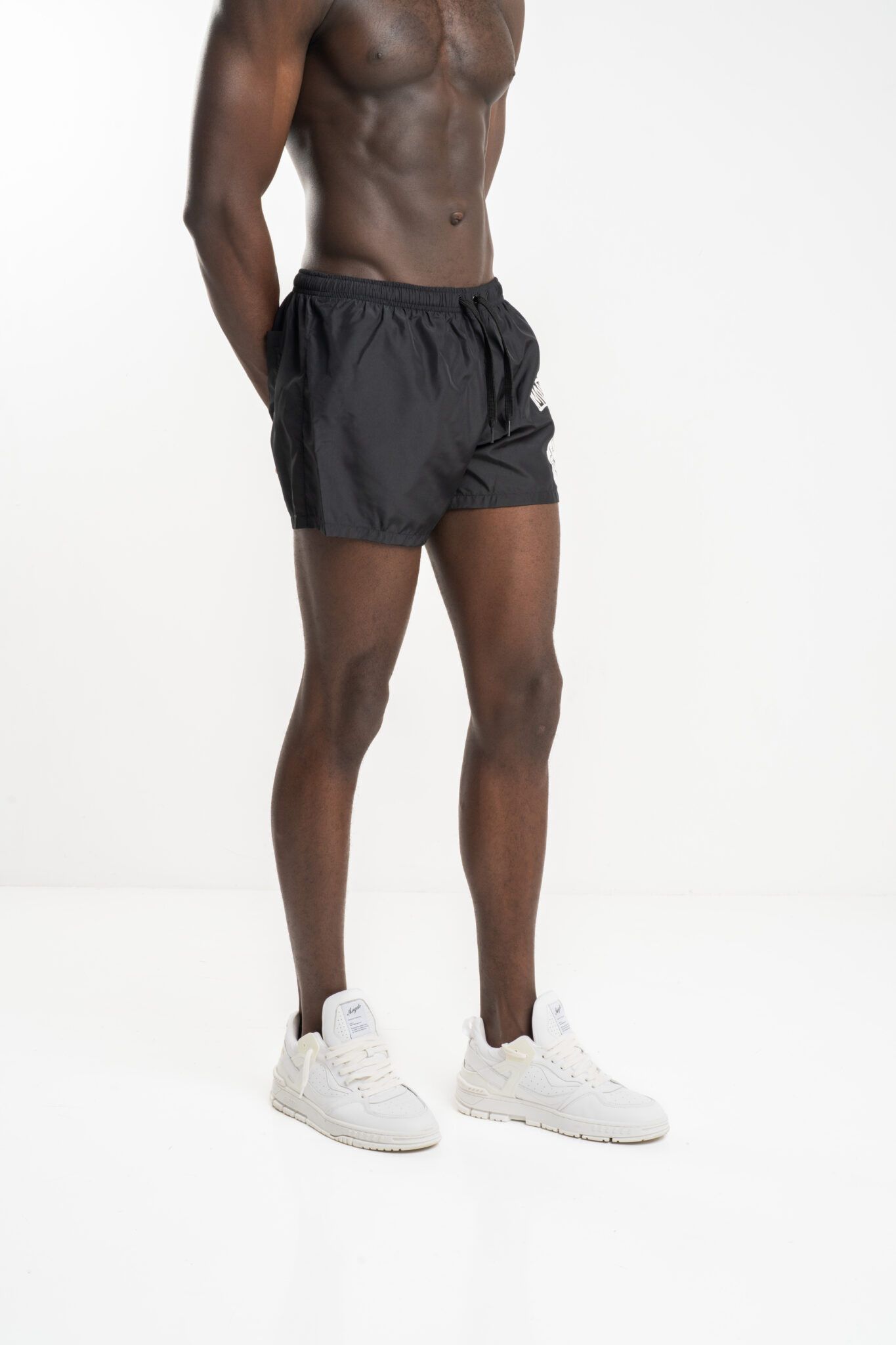 Moschino o1s22i1n0924 Boxer Shorts in Black Size US 32 / EU 48 - 4 Thumbnail
