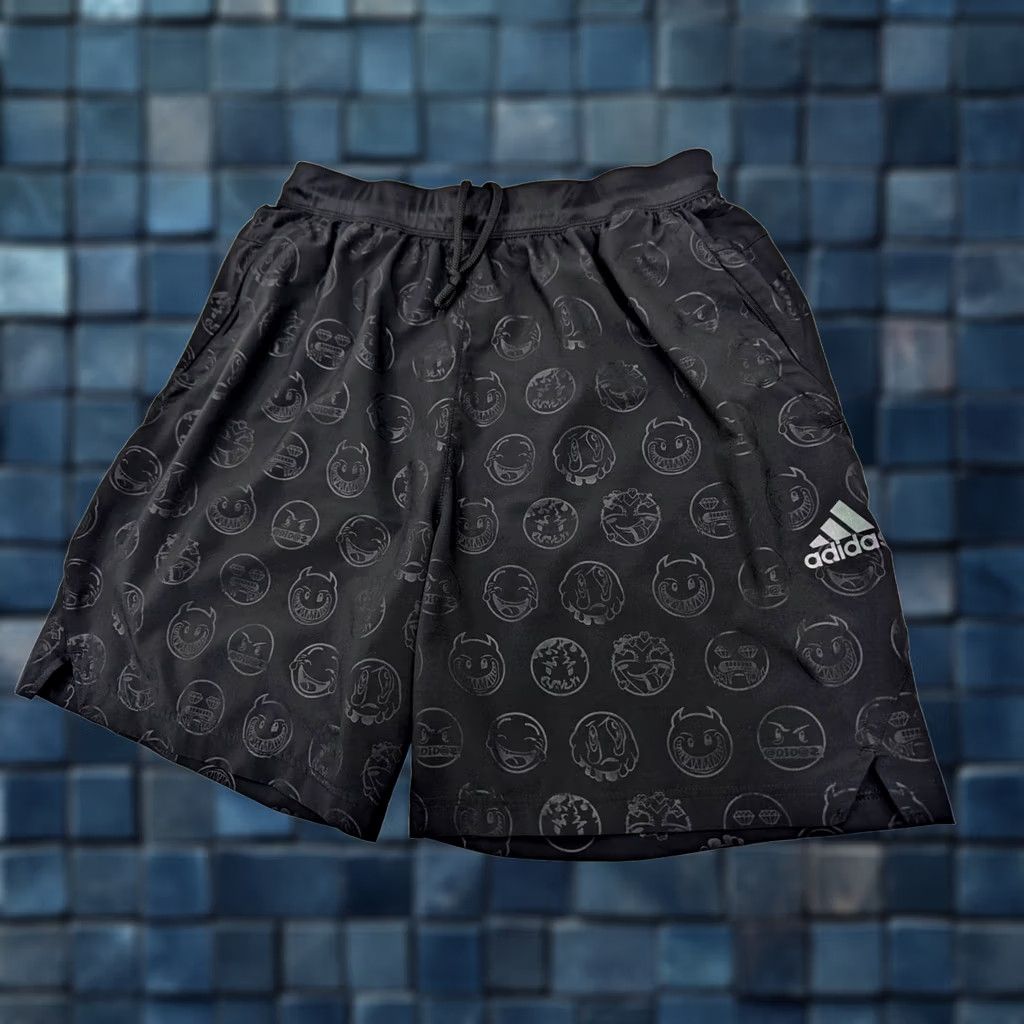 Adidas Adidas Emoji Face All Over Athletic Shorts Men L Emoji Black 30x8 Running Athletic Shorts Mens Size US 33 - 1 Thumbnail