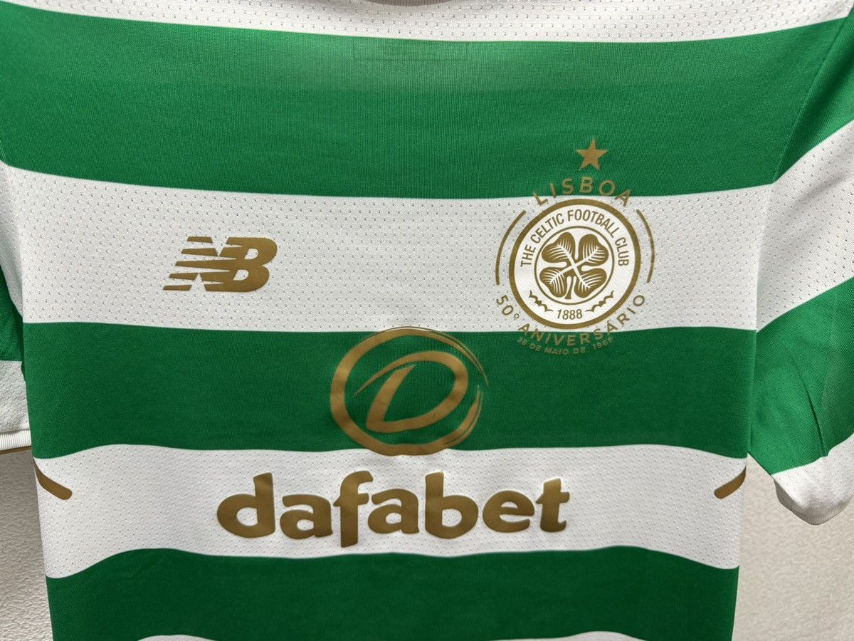 New Balance Celtic New Balance soccer jersey S sz Size US S / EU 44-46 / 1 - 4 Thumbnail