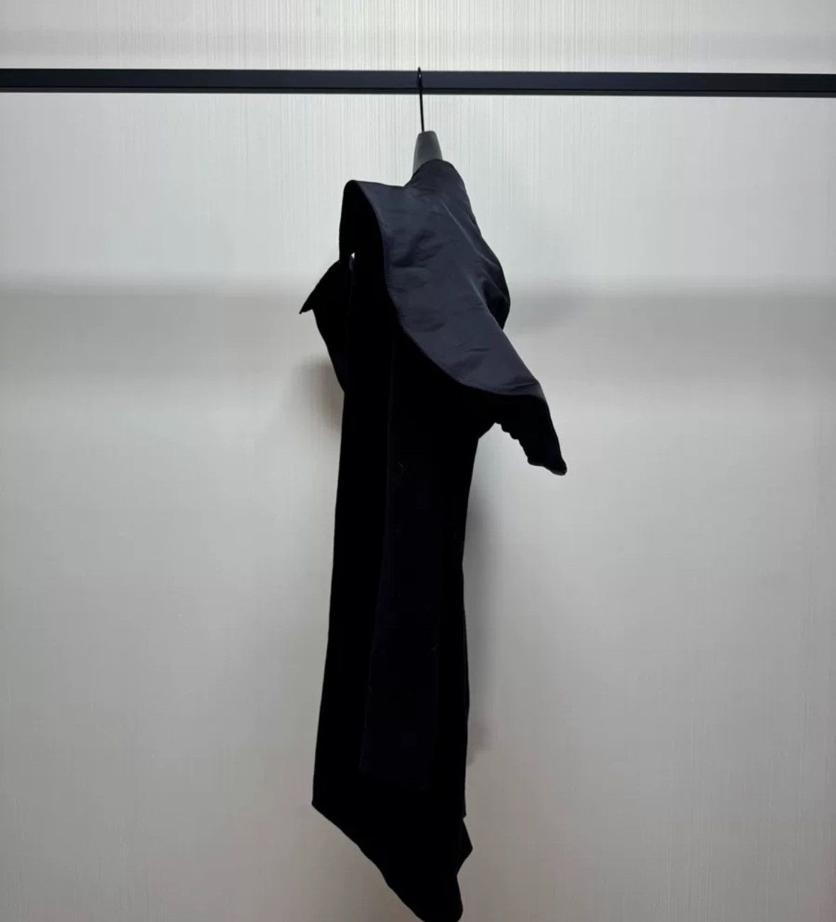 Rick Owens Rick Owens Pea Hat Structure Jacket 2412-Nextarrow Size US S / EU 44-46 / 1 - 3 Thumbnail