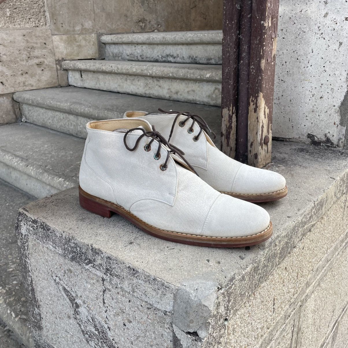 Balenciaga Balenciaga Cream White Suede Desert Boots Size US 11 / EU 44 - 7 Thumbnail