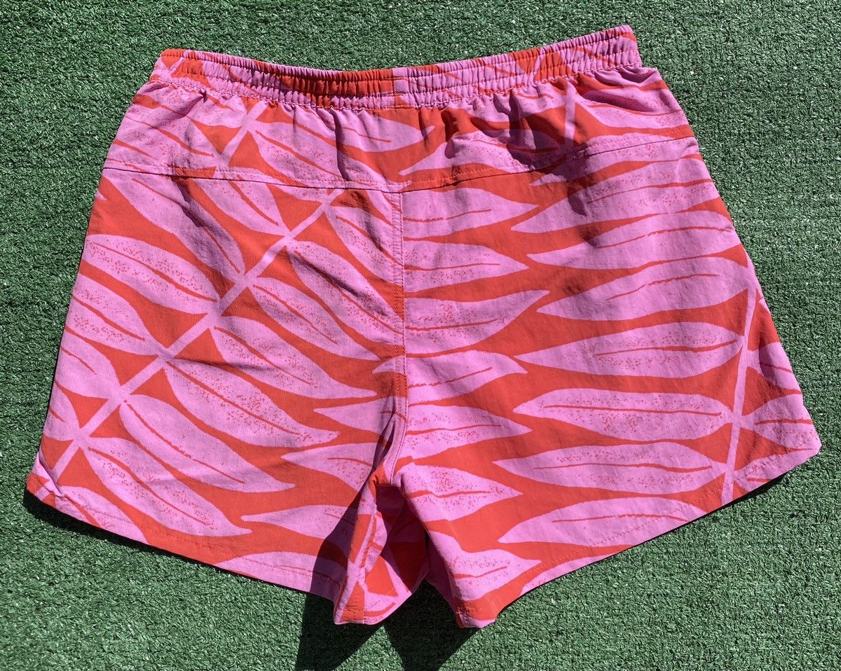 Patagonia Patagonia Baggies Catalan Patterned Shorts Womens Medium Size 32" / US 10 / IT 46 - 6 Thumbnail