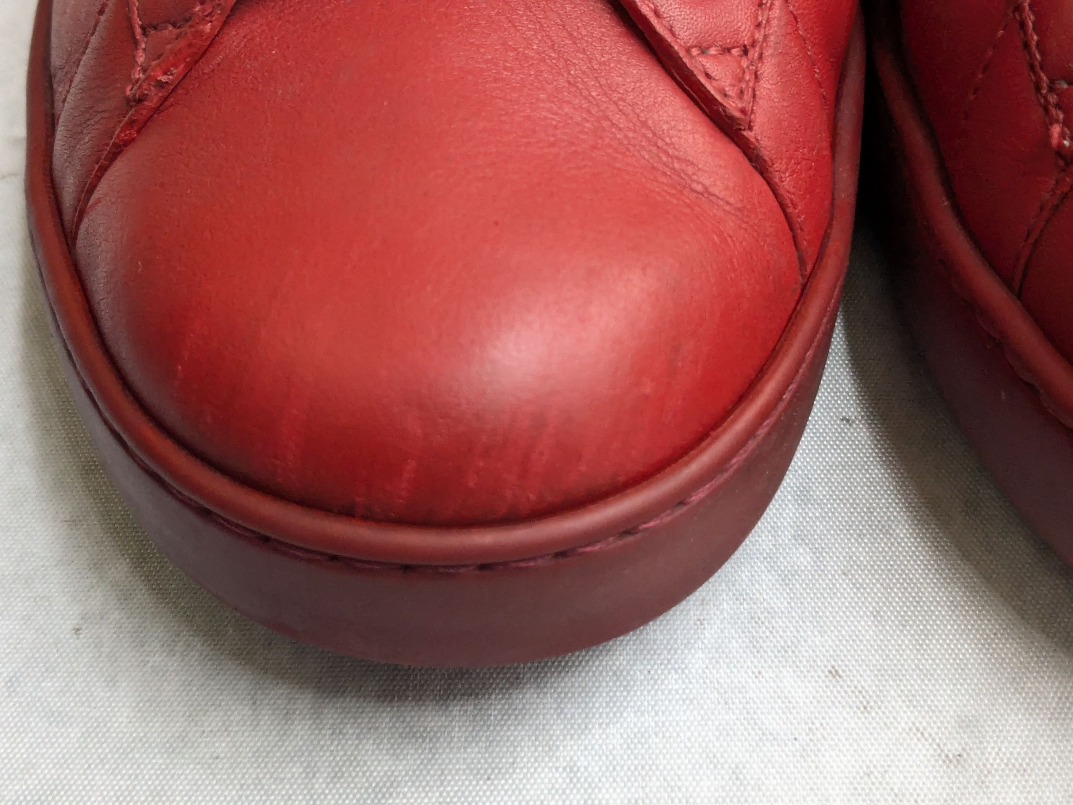 Gucci Gucci Ace Sneakers 9.5 Red Low Tops Leather Tennis Size US 9.5 / EU 42-43 - 2 Thumbnail