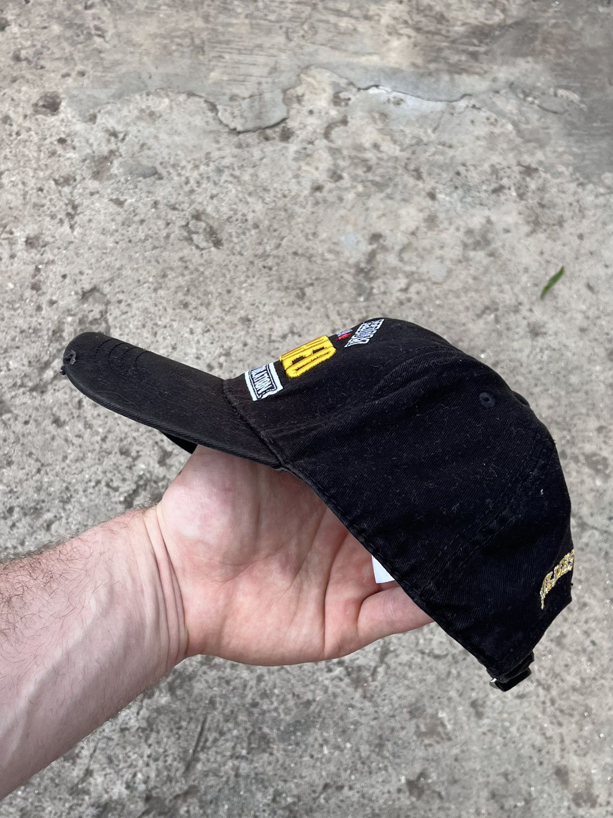 Dsquared2 Vintage Dsquared2 Black Cap Big Logo Luxury Streetwear Y2K Size ONE SIZE - 4 Thumbnail