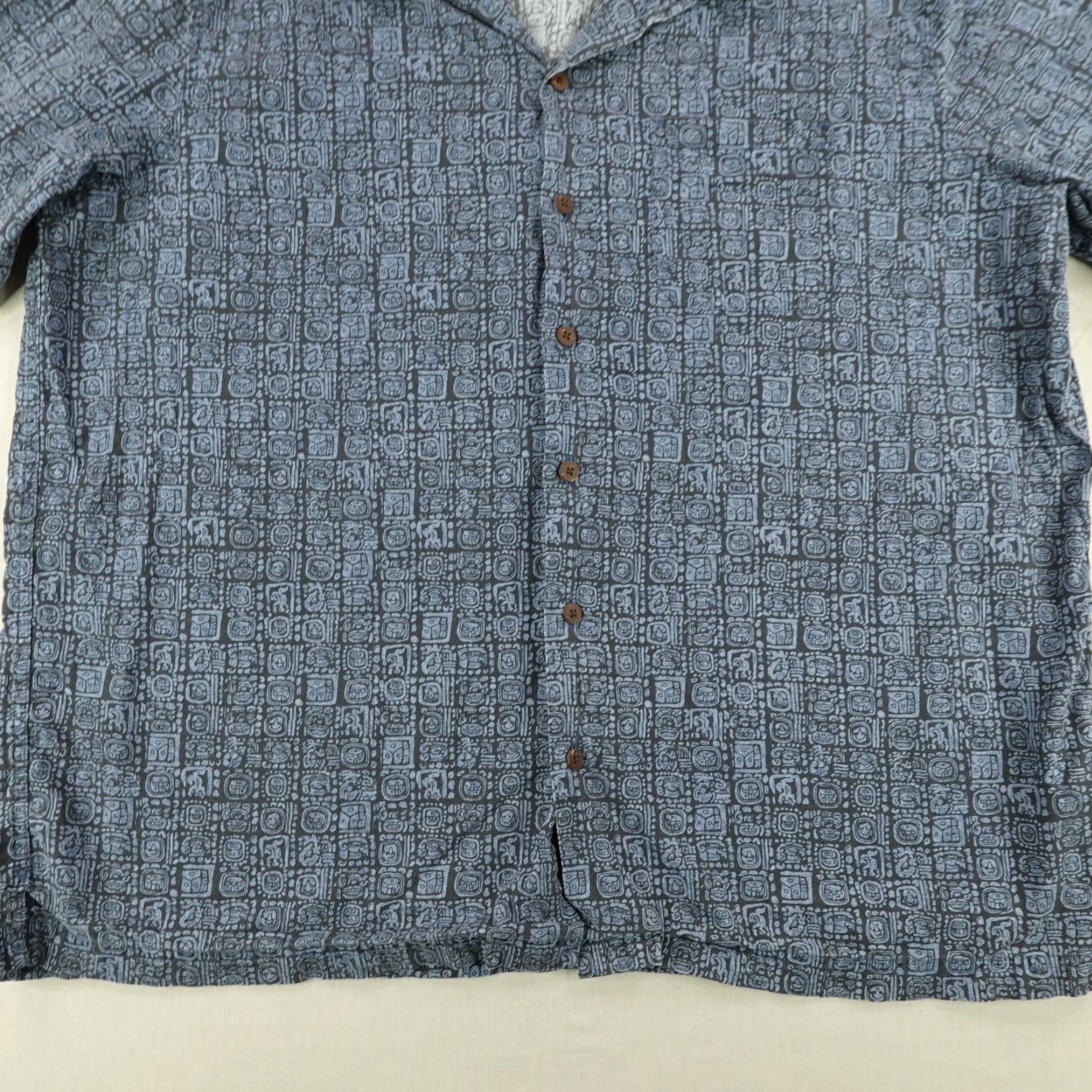 Vintage L.L. Bean Button-Up Shirt Mens XL Blue Geometric Tribal Outdoor Casual Size US XL / EU 56 / 4 - 3 Thumbnail