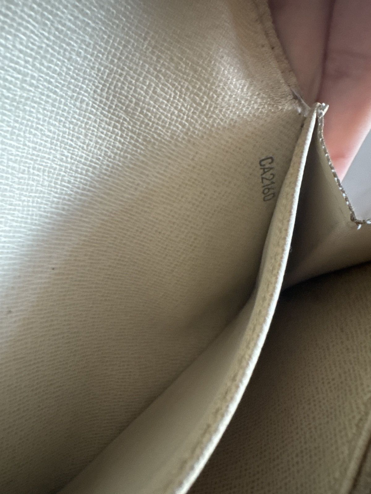 Louis Vuitton LV sarah love long wallet Size ONE SIZE - 7 Thumbnail
