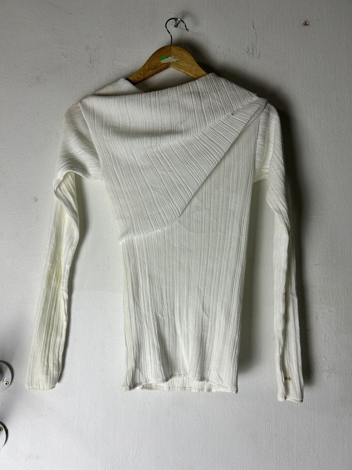 Nina Ricci Archive Pre SS20 Nina Ricci Pleated top Size S / US 4 / IT 40 - 4 Thumbnail