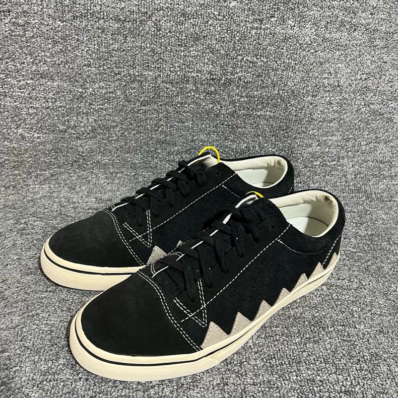 Visvim Visvim Black Low-top Sneakers Size US9 Size US 9 / EU 42 - 1 Thumbnail