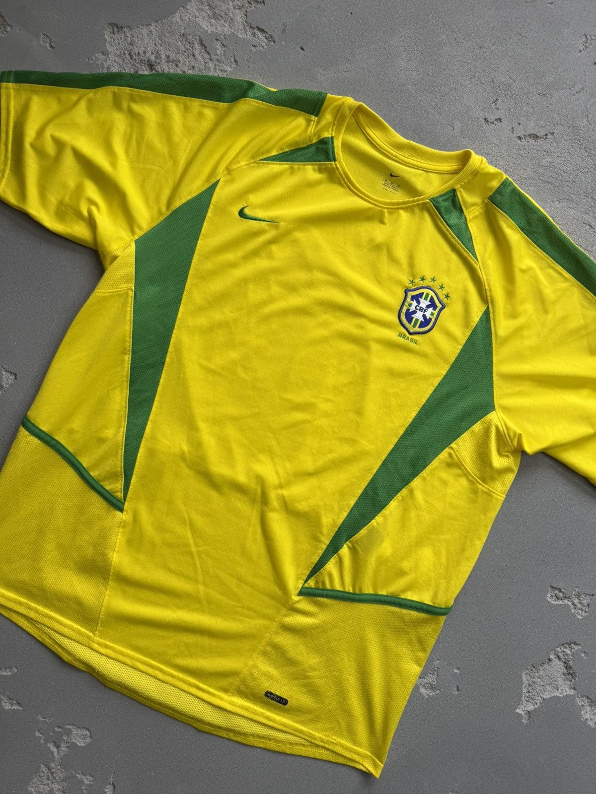 Vintage Vintage Nike Brazil 2002 Jersey Size US M / EU 48-50 / 2 - 3 Thumbnail