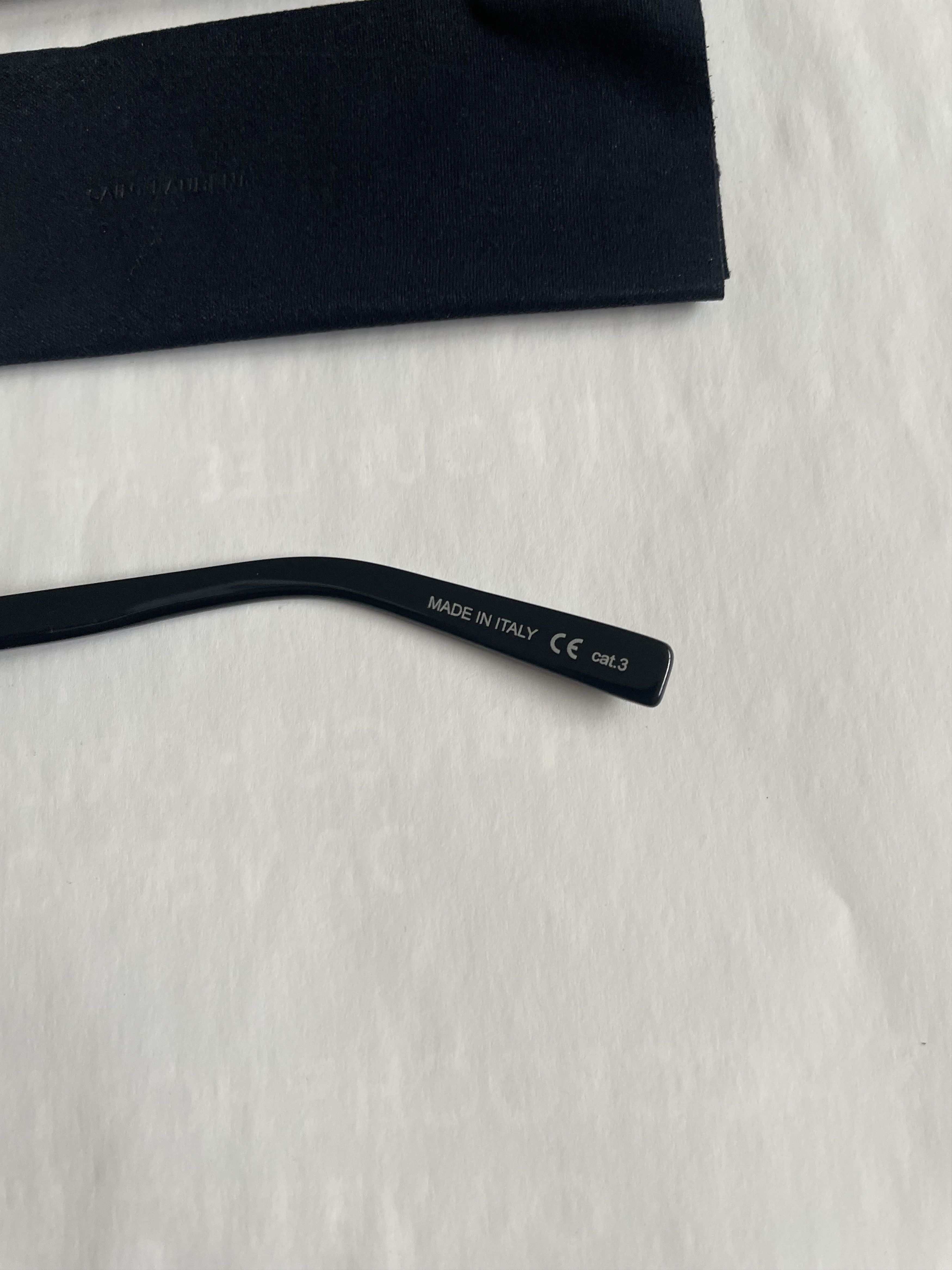 Yves Saint Laurent Yves Saint Laurent - YSL SL 160 001 SLIM Sunglasses Black Size ONE SIZE - 9 Thumbnail