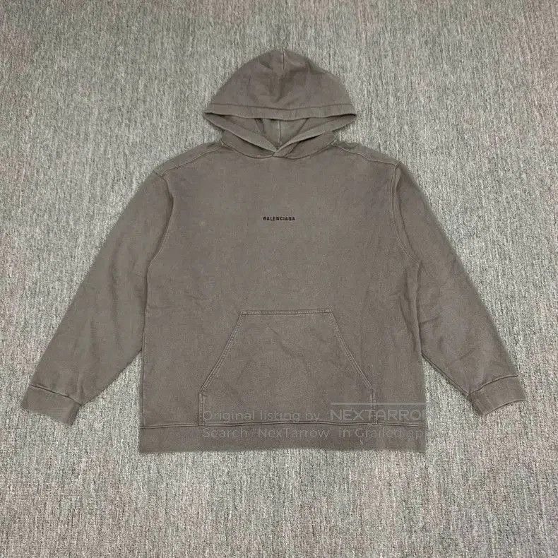 Balenciaga Balenciaga Gray Embroidered Hoodie. Size US S / EU 44-46 / 1 - 2 Thumbnail